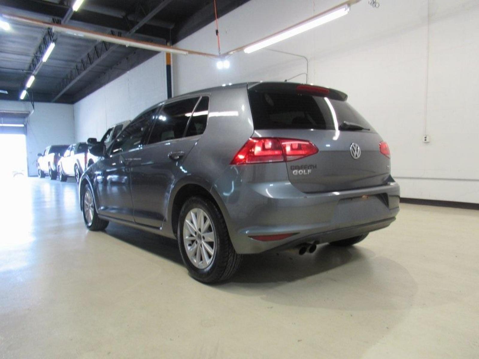 2017 Platinum Gray Metallic /Quartz Gray Volkswagen Golf TSI SE 4-Door (3VW217AU2HM) with an 1.8L I4 Turbocharged DOHC 16V SULEV II 170hp engine, Automatic transmission, located at 15300 Midway Rd., Addison, TX, 75001, (972) 702-0011, 32.958321, -96.838074 - HOME OF THE NO HAGGLE PRICE - WHOLESALE PRICES TO THE PUBLIC!! Golf TSI S 4-Door, 4D Hatchback, 1.8L I4 Turbocharged DOHC 16V SULEV II 170hp, 6-Speed Automatic with Tiptronic, FWD, Gray, Quartz Gray Cloth.<br><br>Gray 2017 Volkswagen Golf TSI S 4-Door<br><br><br>At Midway Auto Group, we strive to pr - Photo #3