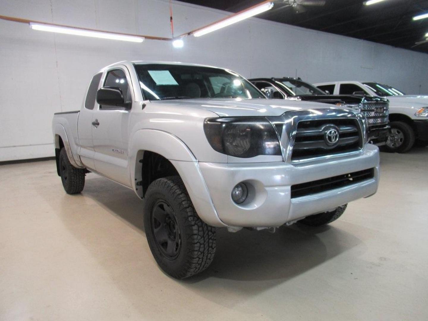 2010 Silver /Graphite Toyota Tacoma PreRunner (5TETU4GN6AZ) with an 4.0L V6 SMPI DOHC engine, Automatic transmission, located at 15300 Midway Rd., Addison, TX, 75001, (972) 702-0011, 32.958321, -96.838074 - HOME OF THE NO HAGGLE PRICE - WHOLESALE PRICES TO THE PUBLIC!! Tacoma PreRunner V6, 4D Access Cab, 4.0L V6 SMPI DOHC, 5-Speed Automatic with Overdrive, RWD, Silver, Graphite Cloth.<br><br>Silver 2010 Toyota Tacoma PreRunner<br><br><br>Awards:<br> * 2010 KBB.com Best Resale Value Awards<br><br>At Mi - Photo#1