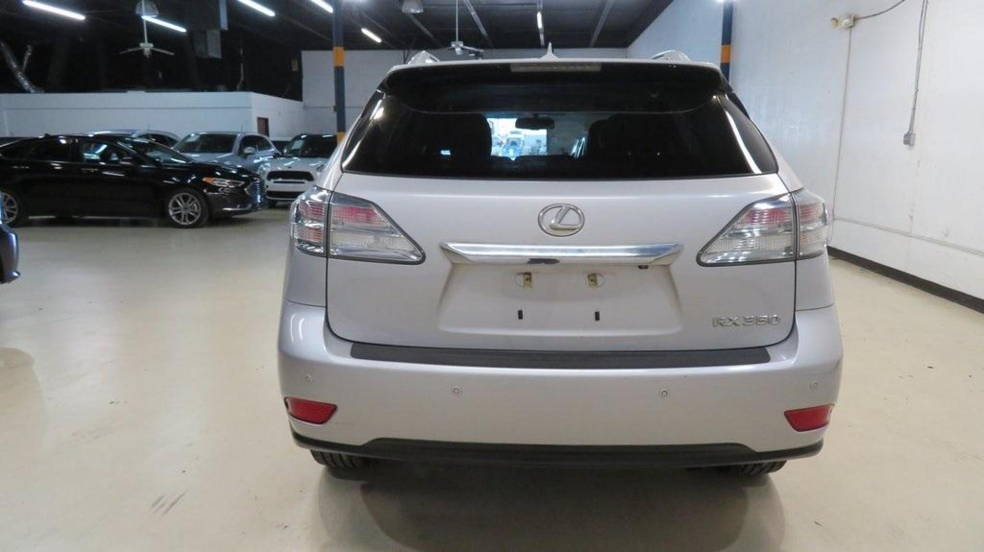 2011 Smoky Granite Mica /Parchment Lexus RX 350 (2T2ZK1BA7BC) with an 3.5L V6 DOHC Dual VVT-i 24V engine, Automatic transmission, located at 15300 Midway Rd., Addison, TX, 75001, (972) 702-0011, 32.958321, -96.838074 - HOME OF THE NO HAGGLE PRICE - WHOLESALE PRICES TO THE PUBLIC!! RX 350, 4D Sport Utility, 3.5L V6 DOHC Dual VVT-i 24V, 6-Speed Automatic with Sequential Shift ECT-i, FWD, Silver, Parchment w/Semi-Aniline Leather Seat Trim or Smooth Perforated Leather Seat Trim.<br><br>Silver 2011 Lexus RX 350<br><br> - Photo#7