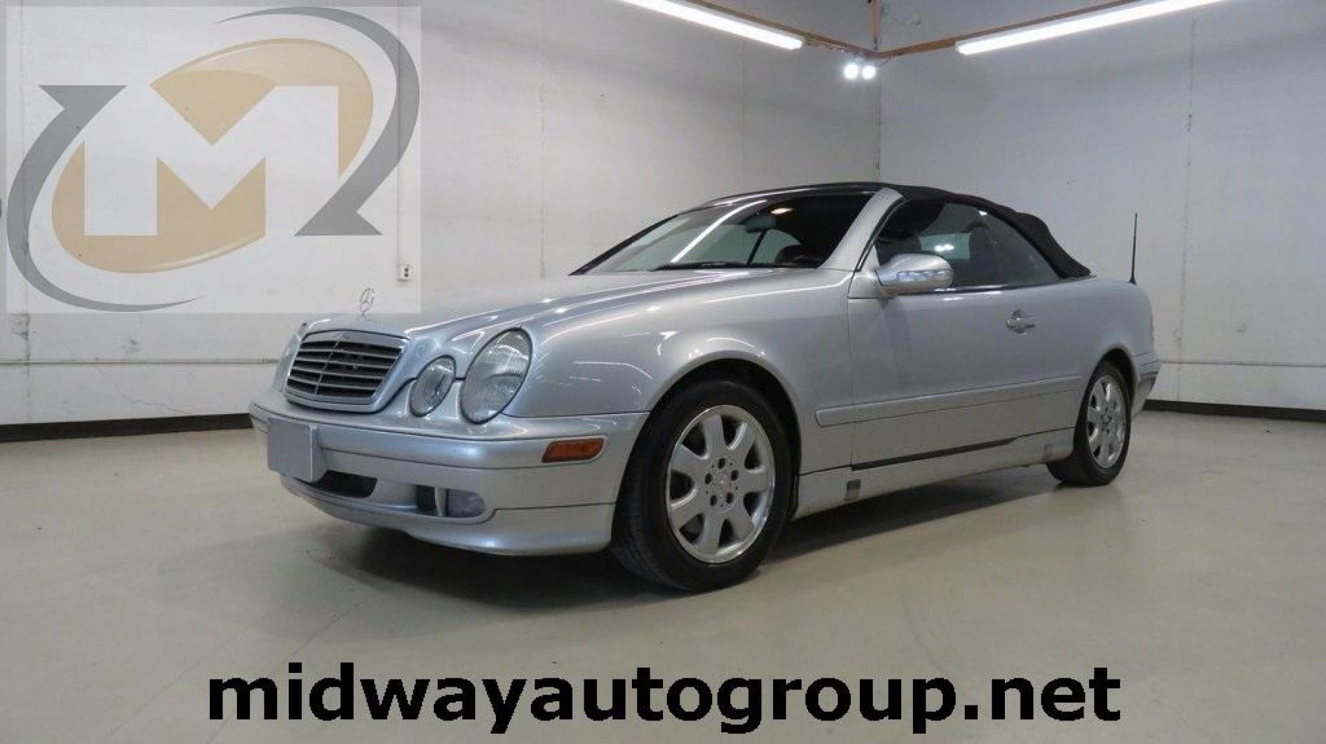 2002 Brilliant Silver Metallic /Pebble Gray Mercedes-Benz CLK CLK 320 (WDBLK65G32T) with an 3.2L V6 SMPI SOHC engine, Automatic transmission, located at 15300 Midway Rd., Addison, TX, 75001, (972) 702-0011, 32.958321, -96.838074 - HOME OF THE NO HAGGLE PRICE - WHOLESALE PRICES TO THE PUBLIC!! CLK 320, 2D Convertible, 3.2L V6 SMPI SOHC, 5-Speed Automatic with Overdrive, RWD, Silver, Pebble Gray Leather.<br><br>Silver 2002 Mercedes-Benz CLK CLK 320<br><br>19/26 City/Highway MPG<br><br><br>At Midway Auto Group, we strive to prov - Photo#0