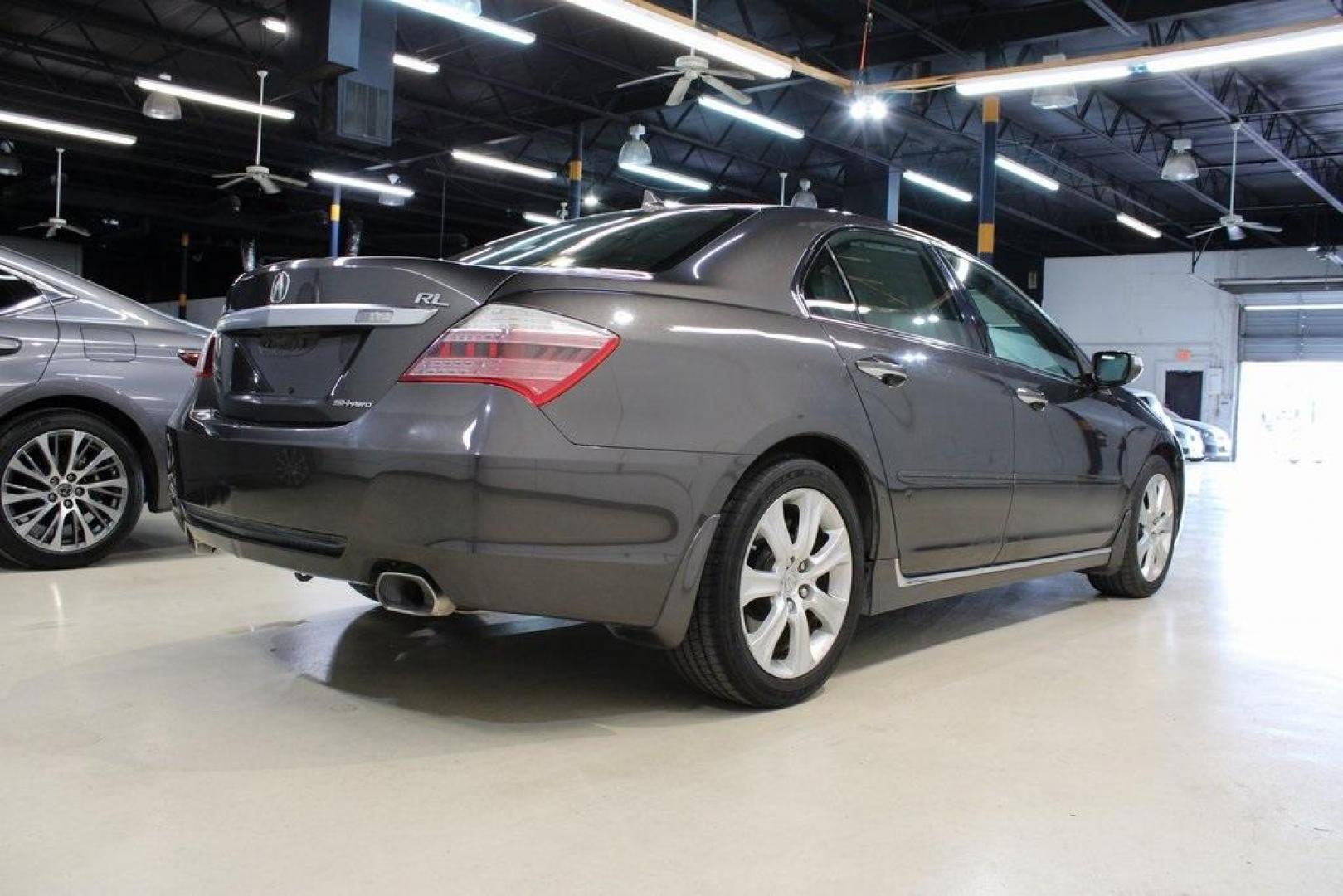 2010 Gray /Ebony Acura RL 3.7 (JH4KB2F56AC) with an 3.7L V6 SOHC VTEC engine, Automatic transmission, located at 15300 Midway Rd., Addison, TX, 75001, (972) 702-0011, 32.958321, -96.838074 - HOME OF THE NO HAGGLE PRICE - WHOLESALE PRICES TO THE PUBLIC!! RL 3.7 SH-AWD, 4D Sedan, 3.7L V6 SOHC VTEC, 5-Speed Automatic with Overdrive, AWD, Gray, Ebony Leather.<br><br>Gray 2010 Acura RL 3.7<br><br><br>At Midway Auto Group, we strive to provide you with the best quality vehicles for the lowest - Photo#1