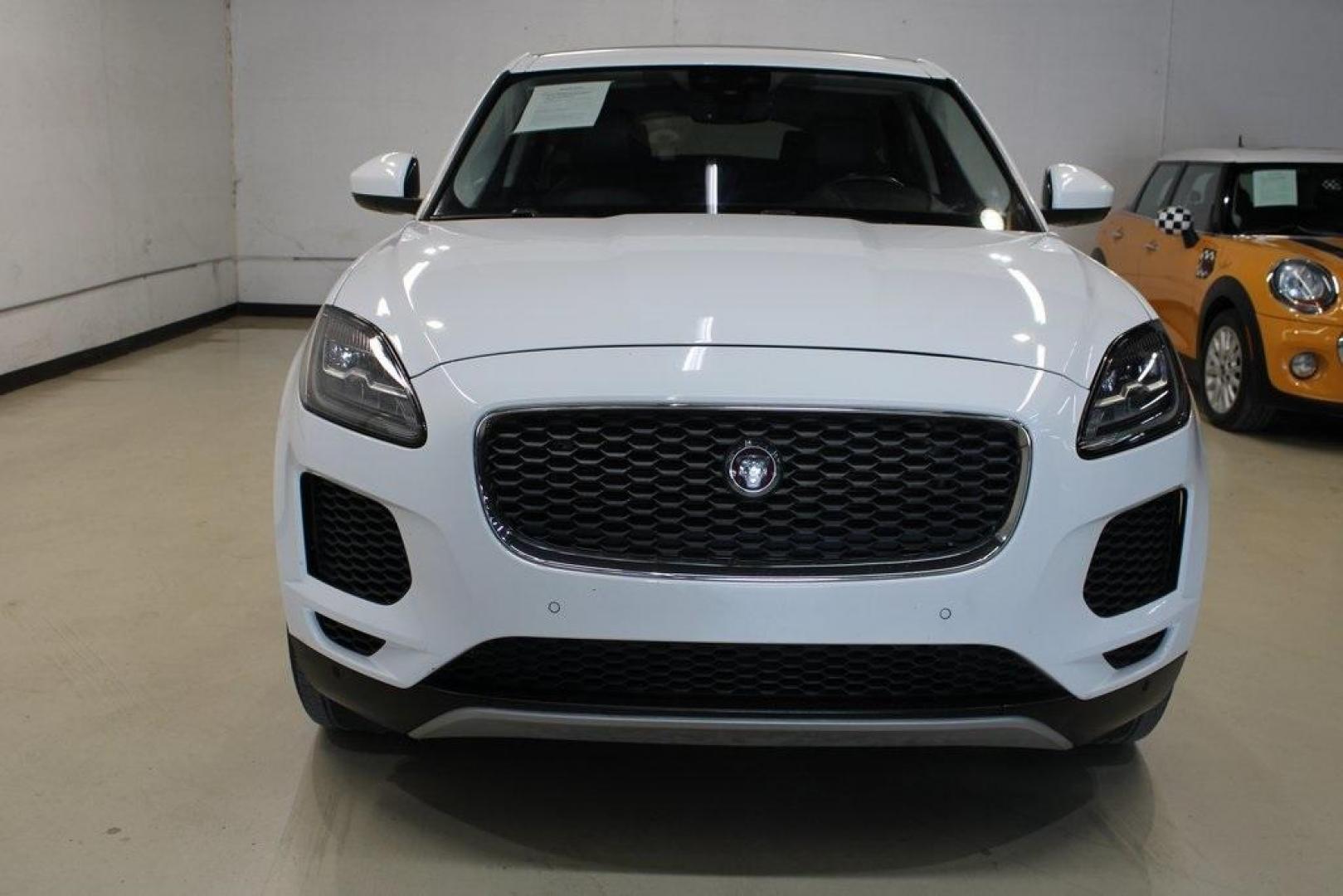 2018 Fuji White /Ebony/Ebony Jaguar E-PACE S (SADFJ2FX2J1) with an 2.0L I4 Turbocharged engine, Automatic transmission, located at 15300 Midway Rd., Addison, TX, 75001, (972) 702-0011, 32.958321, -96.838074 - Photo#5