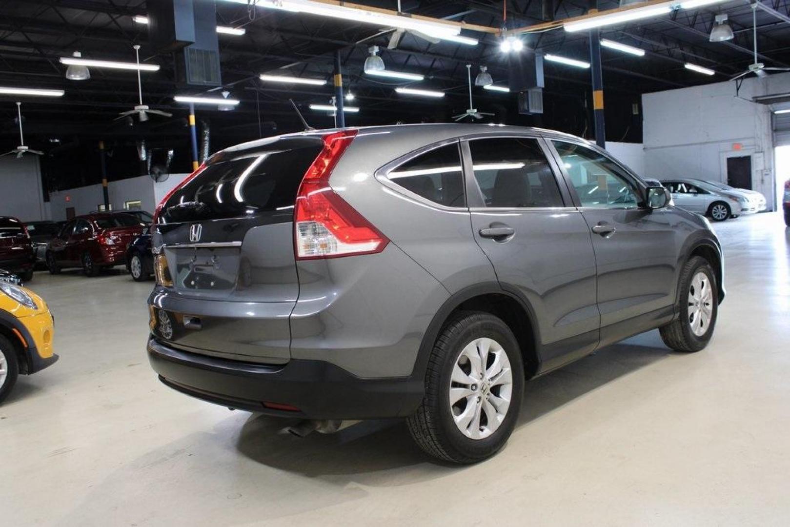 2014 Gray /Gray Honda CR-V EX (3CZRM3H59EG) with an 2.4L I4 DOHC 16V i-VTEC engine, Automatic transmission, located at 15300 Midway Rd., Addison, TX, 75001, (972) 702-0011, 32.958321, -96.838074 - HOME OF THE NO HAGGLE PRICE - WHOLESALE PRICES TO THE PUBLIC!! CR-V EX, 4D Sport Utility, 2.4L I4 DOHC 16V i-VTEC, 5-Speed Automatic, FWD, Gray, Gray Cloth.<br><br>Gray 2014 Honda CR-V EX<br><br>Recent Arrival! 23/31 City/Highway MPG<br><br>Awards:<br> * 2014 KBB.com Brand Image Awards<br>Kelley Bl - Photo#2