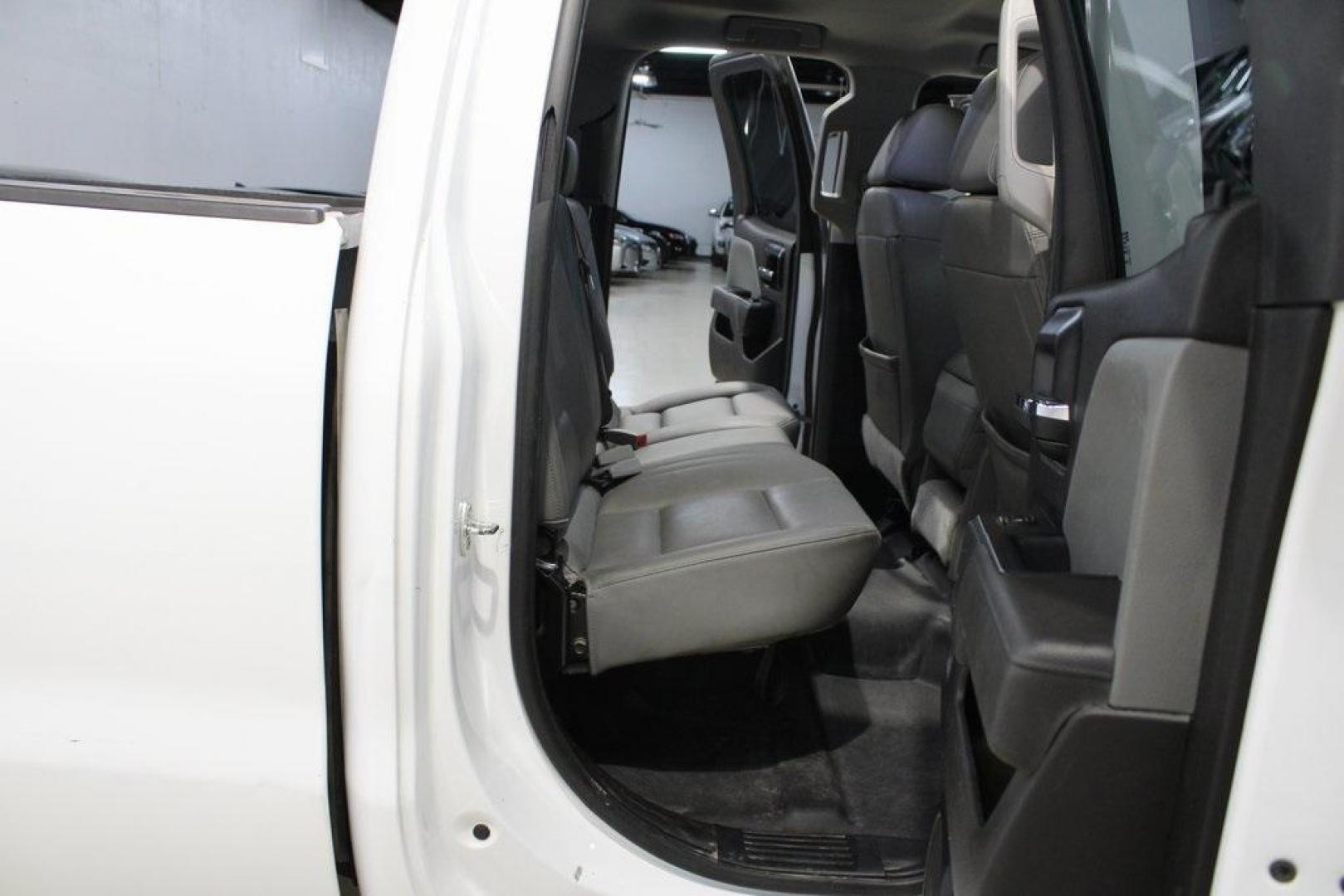 2017 Summit White /Dark Ash Seats With Jet Black Interior Accents GMC Sierra 1500 Base (1GTR1LEC5HZ) with an EcoTec3 5.3L V8 engine, Automatic transmission, located at 15300 Midway Rd., Addison, TX, 75001, (972) 702-0011, 32.958321, -96.838074 - Photo#13