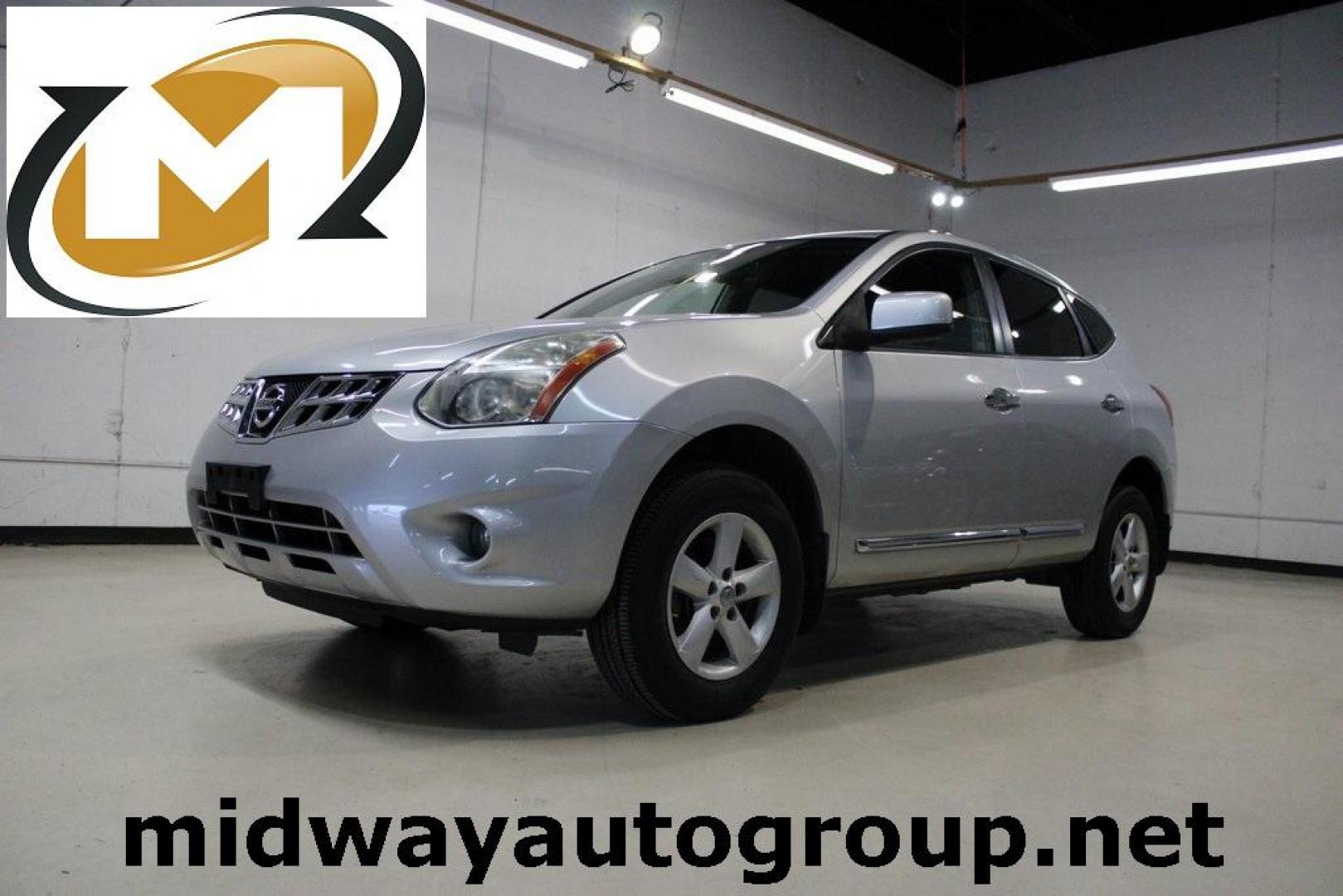 2013 Brilliant Silver Metallic /Black Nissan Rogue S (JN8AS5MT2DW) with an 2.5L I4 DOHC 16V engine, CVT transmission, located at 15300 Midway Rd., Addison, TX, 75001, (972) 702-0011, 32.958321, -96.838074 - Photo#0