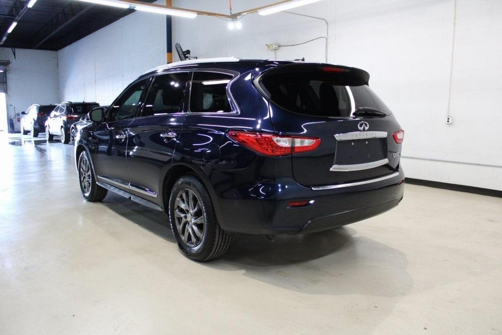 2015 Hermosa Blue /Graphite INFINITI QX60 Base (5N1AL0MN9FC) with an 3.5L V6 engine, CVT transmission, located at 15300 Midway Rd., Addison, TX, 75001, (972) 702-0011, 32.958321, -96.838074 - Photo#3