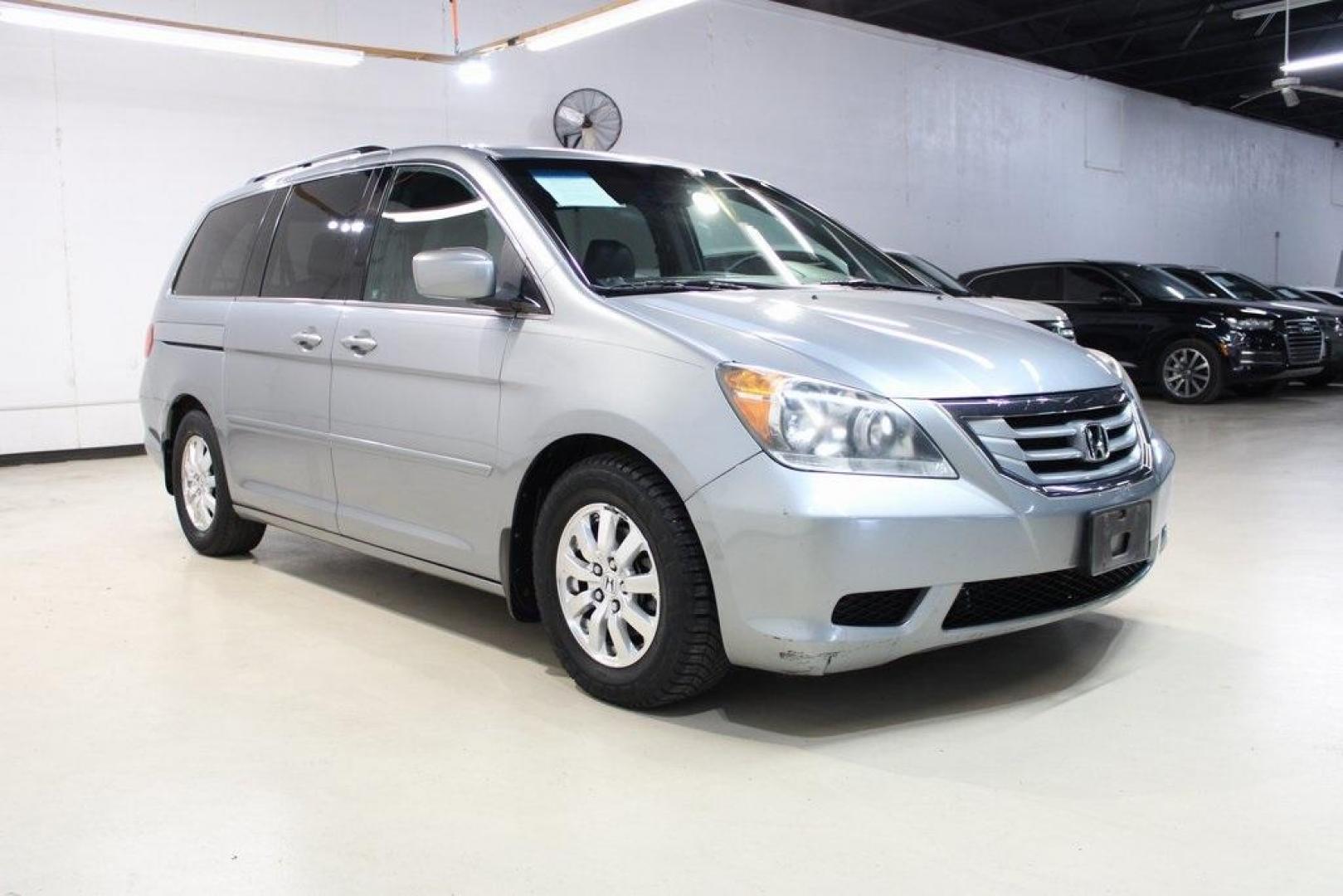 2010 /Gray Honda Odyssey EX-L (5FNRL3H7XAB) with an 3.5L V6 engine, Automatic transmission, located at 15300 Midway Rd., Addison, TX, 75001, (972) 702-0011, 32.958321, -96.838074 - Photo#1