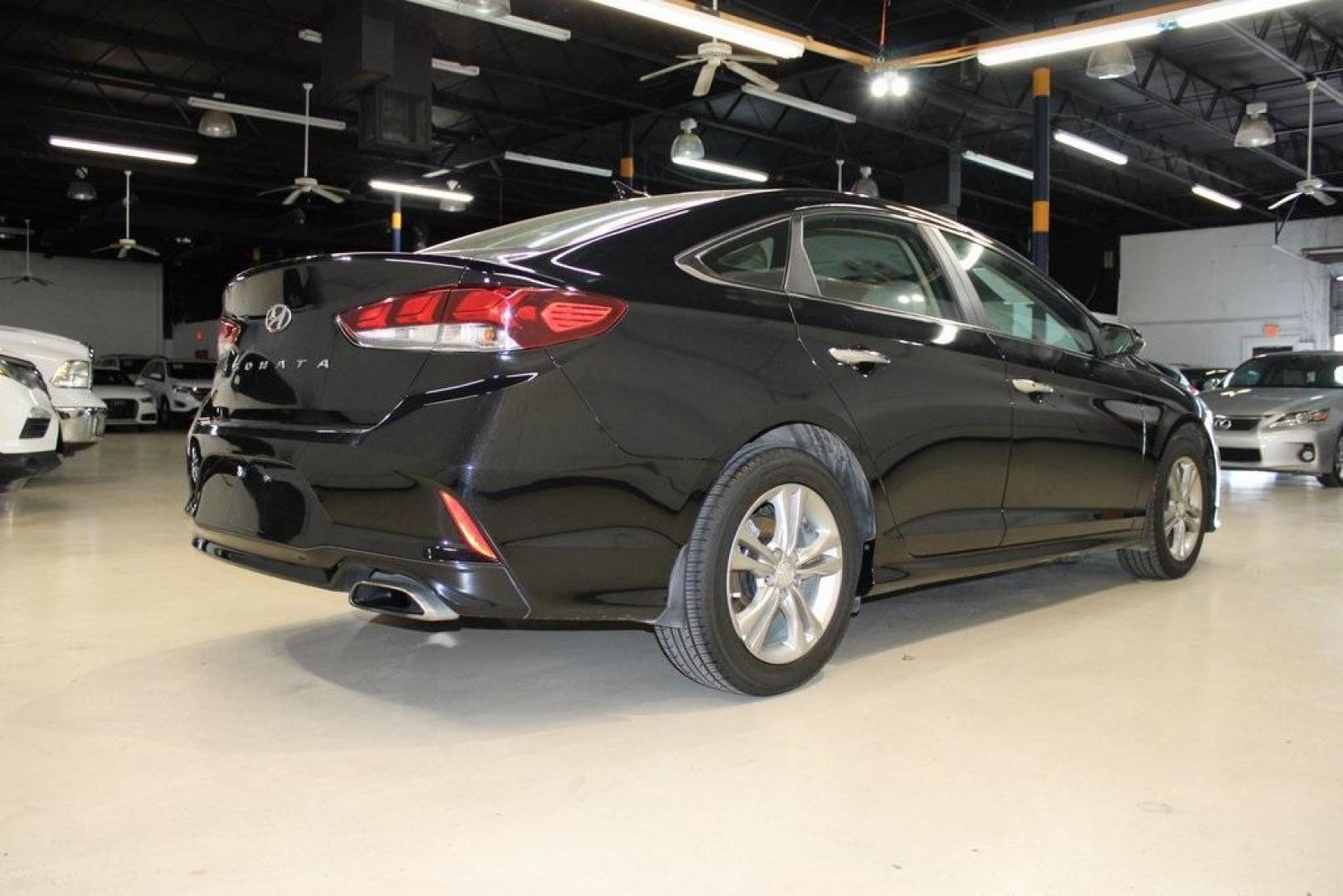 2018 Phantom Black /Beige Hyundai Sonata SEL (5NPE34AF7JH) with an 2.4L I4 DGI DOHC 16V ULEV II 185hp engine, Automatic transmission, located at 15300 Midway Rd., Addison, TX, 75001, (972) 702-0011, 32.958321, -96.838074 - HOME OF THE NO HAGGLE PRICE - WHOLESALE PRICES TO THE PUBLIC!! Sonata SEL, 4D Sedan, 2.4L I4 DGI DOHC 16V ULEV II 185hp, 6-Speed Automatic with Shiftronic, FWD, Phantom Black, Beige Cloth. Odometer is 3573 miles below market average!<br><br>Phantom Black 2018 Hyundai Sonata SEL<br><br>25/35 City/Hig - Photo#2