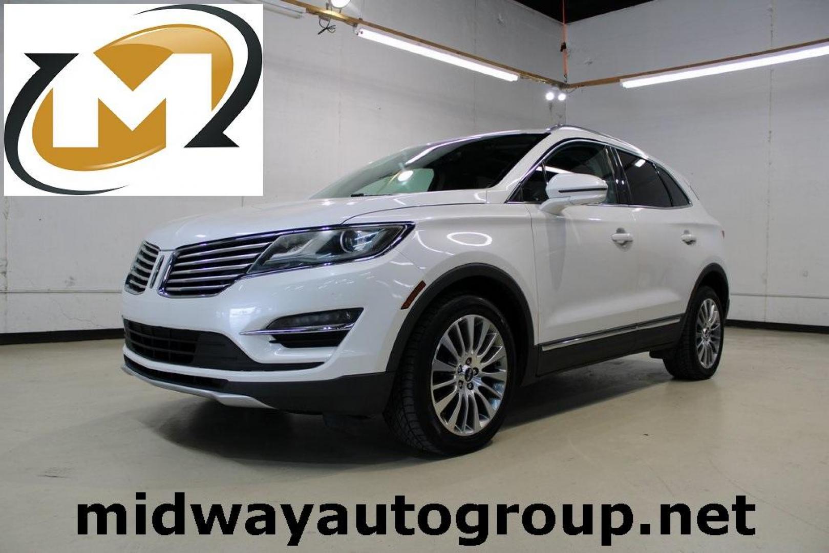 2017 White Platinum Metallic Tri-Coat /Jet Black Lincoln MKC Reserve (5LMCJ3C9XHU) with an 2.0L GTDi engine, Automatic transmission, located at 15300 Midway Rd., Addison, TX, 75001, (972) 702-0011, 32.958321, -96.838074 - HOME OF THE NO HAGGLE PRICE - WHOLESALE PRICES TO THE PUBLIC!! Bluetooth, Hands Free Connectivity, Navigation, Backup Camera, Leather Seats, Sunroof / Moonroof, Power Liftgate, MKC Reserve, 4D Sport Utility, 2.0L GTDi, 6-Speed Automatic, FWD, White, Jet Black Leather.<br><br>White 2017 Lincoln MKC R - Photo#0