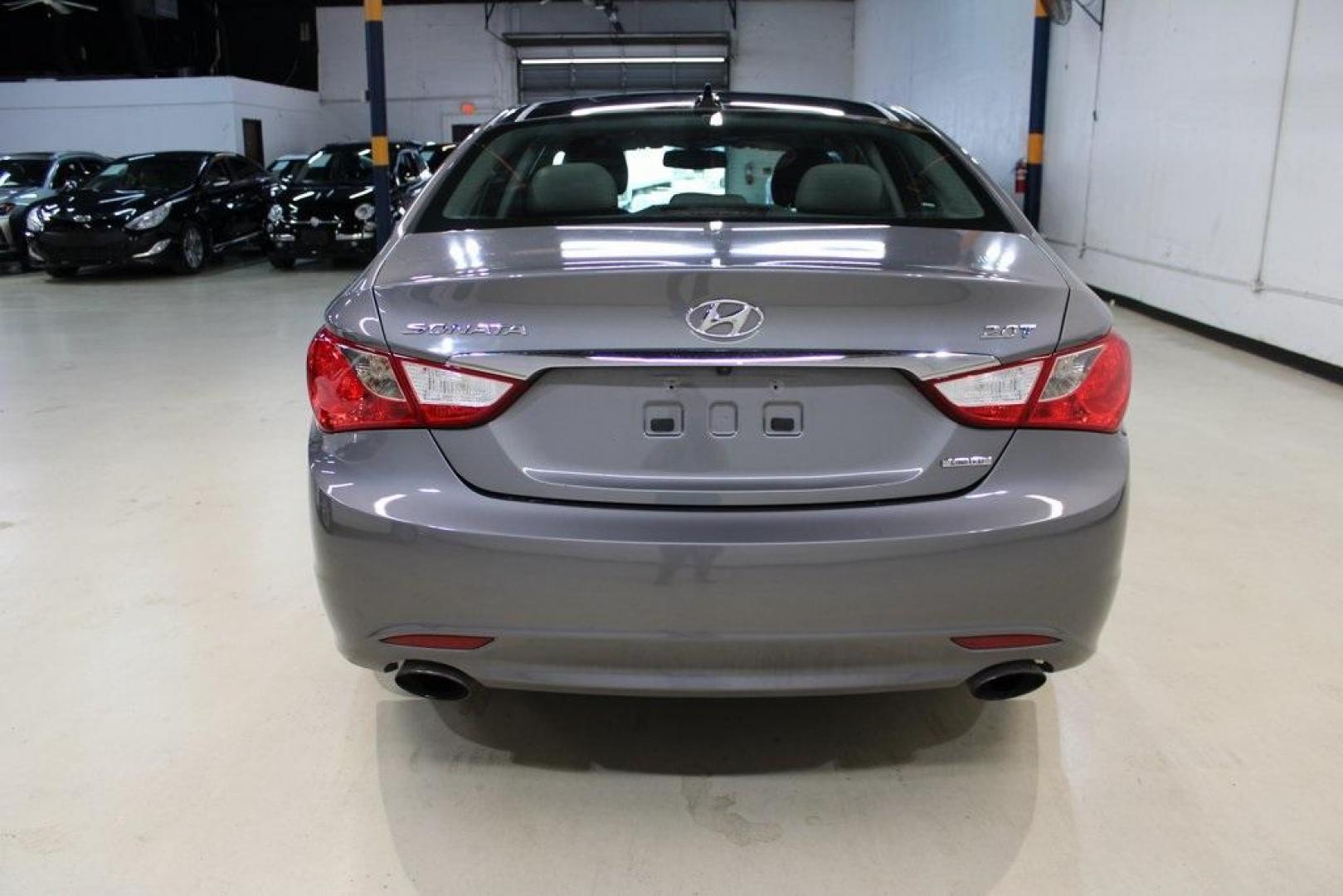 2013 Harbor Gray Metallic /Gray Hyundai Sonata Limited 2.0T (5NPEC4AB2DH) with an 2.0L 4-Cylinder DGI Turbocharged engine, Automatic transmission, located at 15300 Midway Rd., Addison, TX, 75001, (972) 702-0011, 32.958321, -96.838074 - HOME OF THE NO HAGGLE PRICE - WHOLESALE PRICES TO THE PUBLIC!! Sonata 2.0T Limited, 4D Sedan, 2.0L 4-Cylinder DGI Turbocharged, 6-Speed Automatic with Shiftronic, FWD, Harbor Gray Metallic, Gray Leather.<br><br>Harbor Gray Metallic 2013 Hyundai Sonata Limited 2.0T<br><br>Recent Arrival! 22/34 City/H - Photo#7