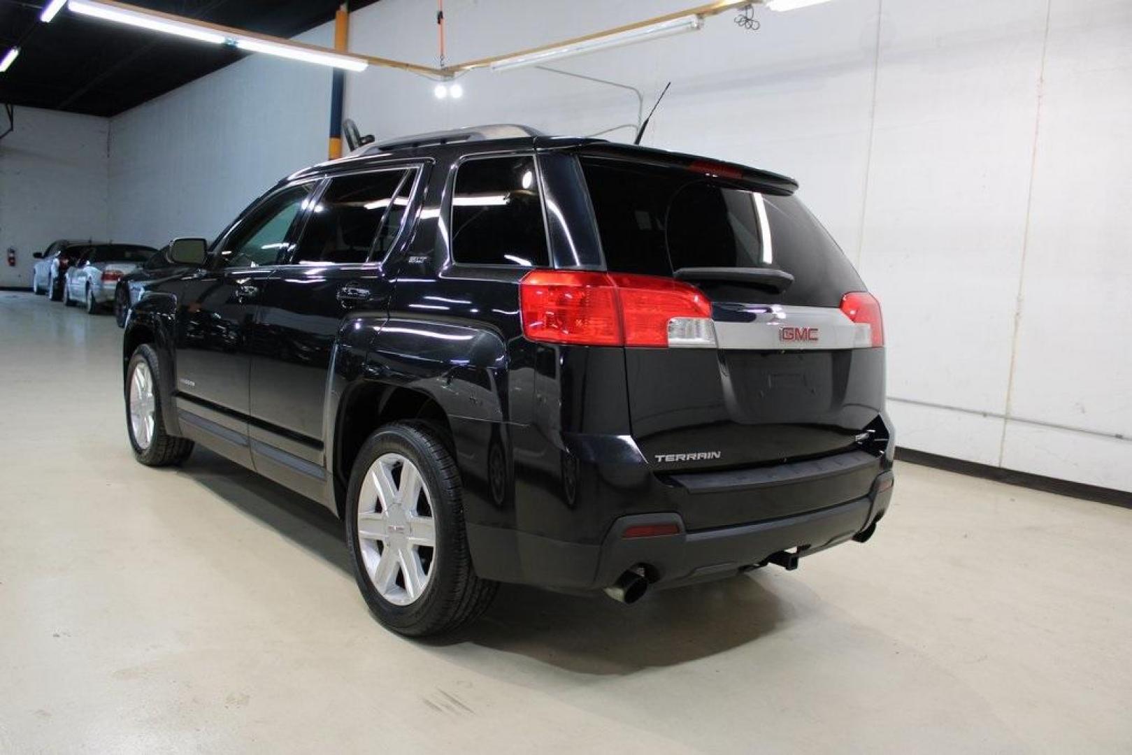 2010 Carbon Black Metallic /Jet Black GMC Terrain SLT-1 (2CTFLGEY2A6) with an 3.0L V6 SIDI VVT engine, Automatic transmission, located at 15300 Midway Rd., Addison, TX, 75001, (972) 702-0011, 32.958321, -96.838074 - Photo#3