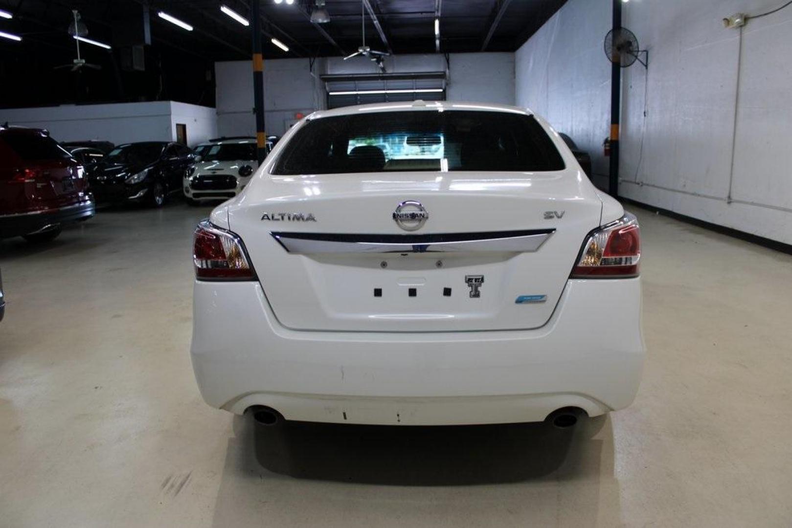 2014 Pearl White /Beige Nissan Altima 2.5 SL (1N4AL3AP1EN) with an 2.5L I4 DOHC 16V engine, CVT transmission, located at 15300 Midway Rd., Addison, TX, 75001, (972) 702-0011, 32.958321, -96.838074 - HOME OF THE NO HAGGLE PRICE - WHOLESALE PRICES TO THE PUBLIC!! Altima 2.5 SL, 4D Sedan, 2.5L I4 DOHC 16V, CVT with Xtronic, FWD, Pearl White, Beige Cloth, ABS brakes, Alloy wheels, Compass, Electronic Stability Control, Front dual zone A/C, Heated door mirrors, Heated Front Bucket Seats, Heated fron - Photo#7