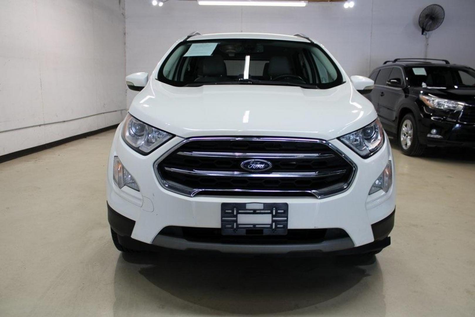 2020 White /Ebony Black Ford EcoSport Titanium (MAJ6S3KL4LC) with an 2.0L I4 Ti-VCT GDI engine, Automatic transmission, located at 15300 Midway Rd., Addison, TX, 75001, (972) 702-0011, 32.958321, -96.838074 - Photo#5