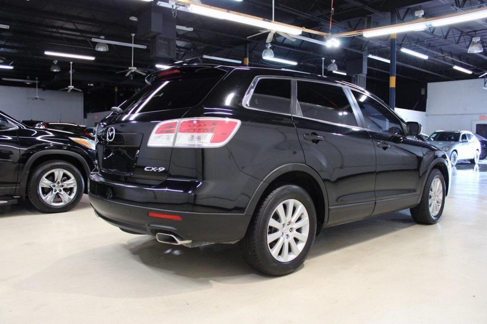 2008 Brilliant Black Clearcoat /Black Mazda CX-9 Touring (JM3TB28A280) with an 3.7L V6 DOHC 24V engine, Automatic transmission, located at 15300 Midway Rd., Addison, TX, 75001, (972) 702-0011, 32.958321, -96.838074 - Photo#2