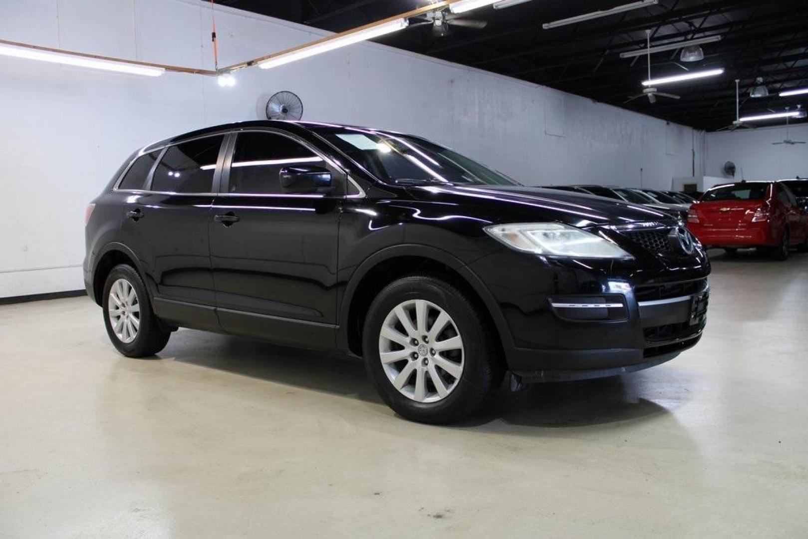 2008 Brilliant Black Clearcoat /Black Mazda CX-9 Touring (JM3TB28A280) with an 3.7L V6 DOHC 24V engine, Automatic transmission, located at 15300 Midway Rd., Addison, TX, 75001, (972) 702-0011, 32.958321, -96.838074 - Photo#6