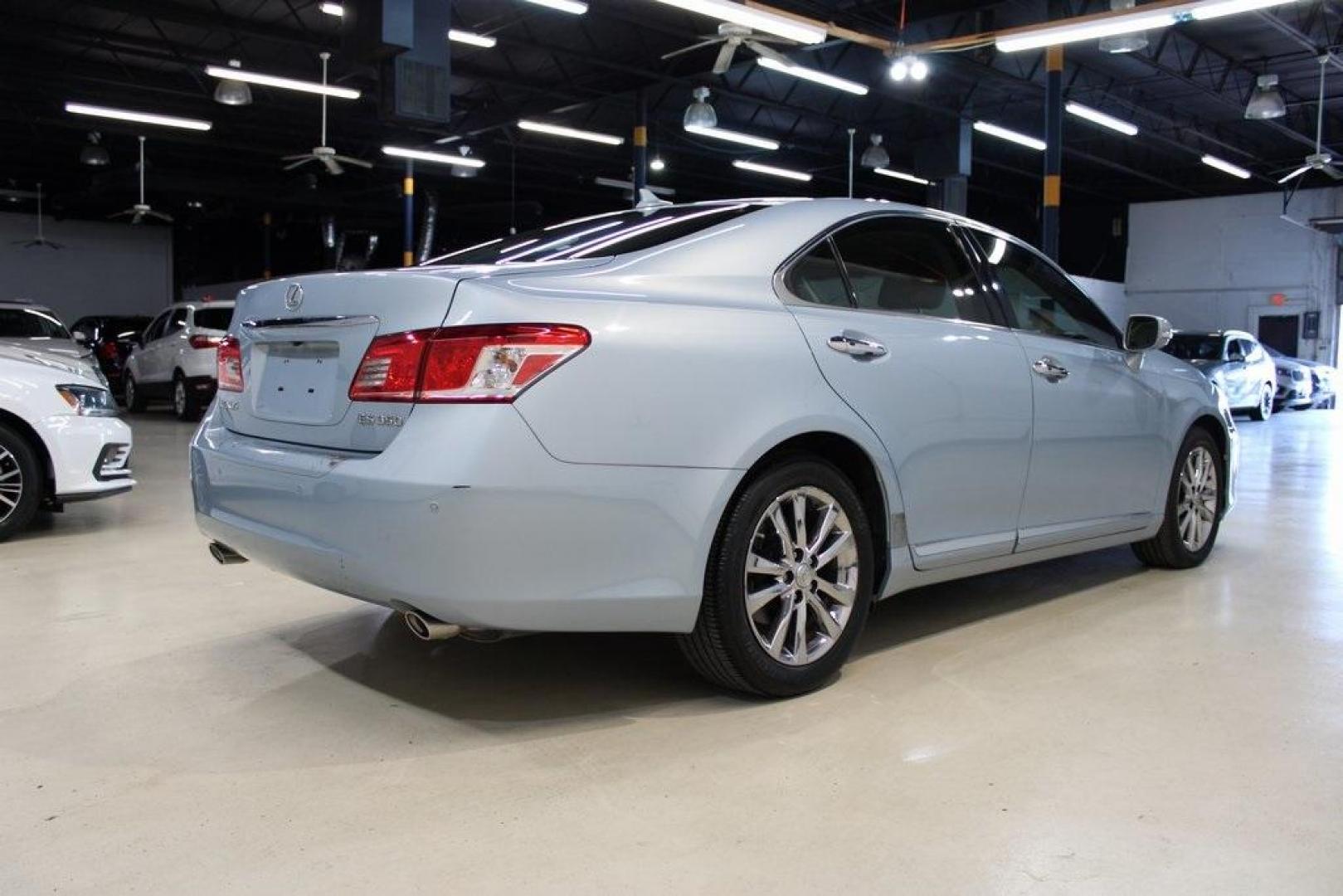 2010 Cerulean Blue Metallic /Parchment Lexus ES 350 (JTHBK1EG0A2) with an 3.5L V6 DOHC Dual VVT-i 24V engine, Automatic transmission, located at 15300 Midway Rd., Addison, TX, 75001, (972) 702-0011, 32.958321, -96.838074 - HOME OF THE NO HAGGLE PRICE - WHOLESALE PRICES TO THE PUBLIC!! ES 350, 4D Sedan, 3.5L V6 DOHC Dual VVT-i 24V, 6-Speed Automatic with Sequential Shift ECT-i, FWD, Blue, Parchment Leather. Priced below KBB Fair Purchase Price! Odometer is 44908 miles below market average!<br><br>Blue 2010 Lexus ES 350 - Photo#2