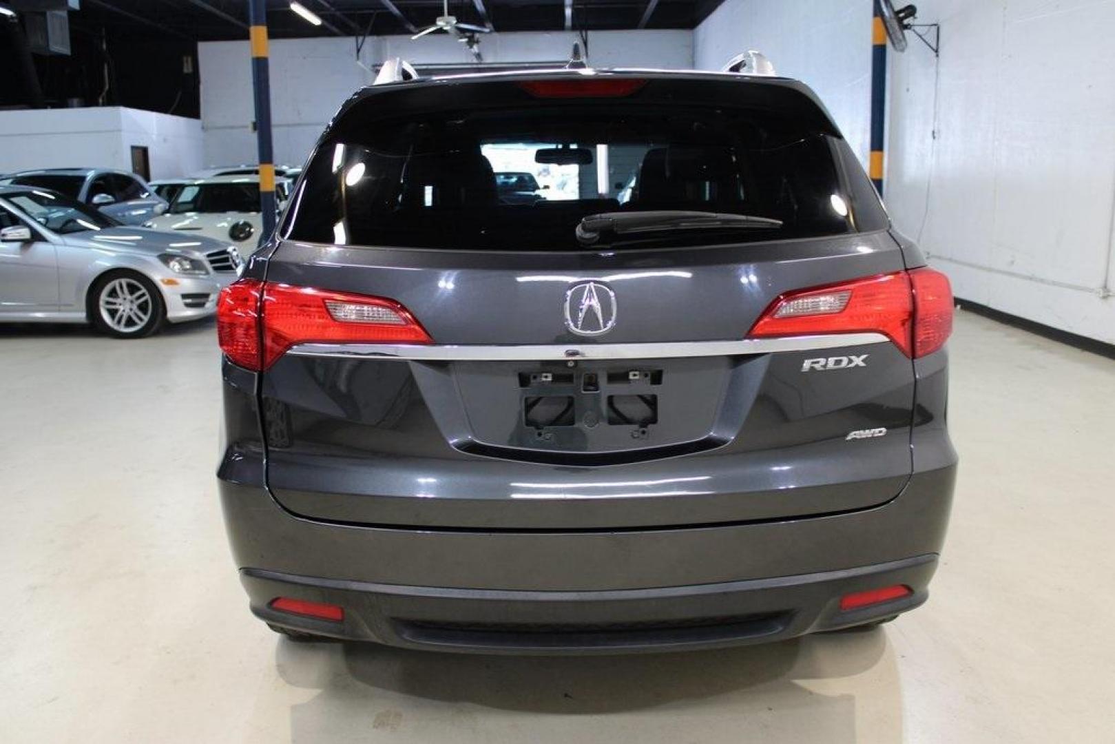 2015 Graphite Luster Metallic Acura RDX Technology Package (5J8TB4H53FL) with an 3.5L V6 SOHC i-VTEC 24V engine, Automatic transmission, located at 15300 Midway Rd., Addison, TX, 75001, (972) 702-0011, 32.958321, -96.838074 - HOME OF THE NO HAGGLE PRICE - WHOLESALE PRICES TO THE PUBLIC!! RDX Technology Package, 4D Sport Utility, 3.5L V6 SOHC i-VTEC 24V, 6-Speed Automatic, AWD, Gray, Leather.<br><br>Gray 2015 Acura RDX Technology Package<br><br>19/27 City/Highway MPG<br><br>Awards:<br> * 2015 KBB.com 10 Best Luxury Cars - Photo#7