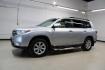 2012 Classic Silver Metallic /Ash Toyota Highlander SE (5TDZK3EH6CS) with an 3.5L V6 SMPI DOHC engine, Automatic transmission, located at 15300 Midway Rd., Addison, TX, 75001, (972) 702-0011, 32.958321, -96.838074 - HOME OF THE NO HAGGLE PRICE - WHOLESALE PRICES TO THE PUBLIC!! 4D Sport Utility, 3.5L V6 SMPI DOHC, 5-Speed Automatic with Overdrive, FWD, Silver.<br><br>Silver 2012 Toyota Highlander<br><br><br>Awards:<br> * 2012 IIHS Top Safety Pick * 2012 KBB.com 10 Best Used SUVs Under $15,000 * 2012 KBB.co - Photo#4