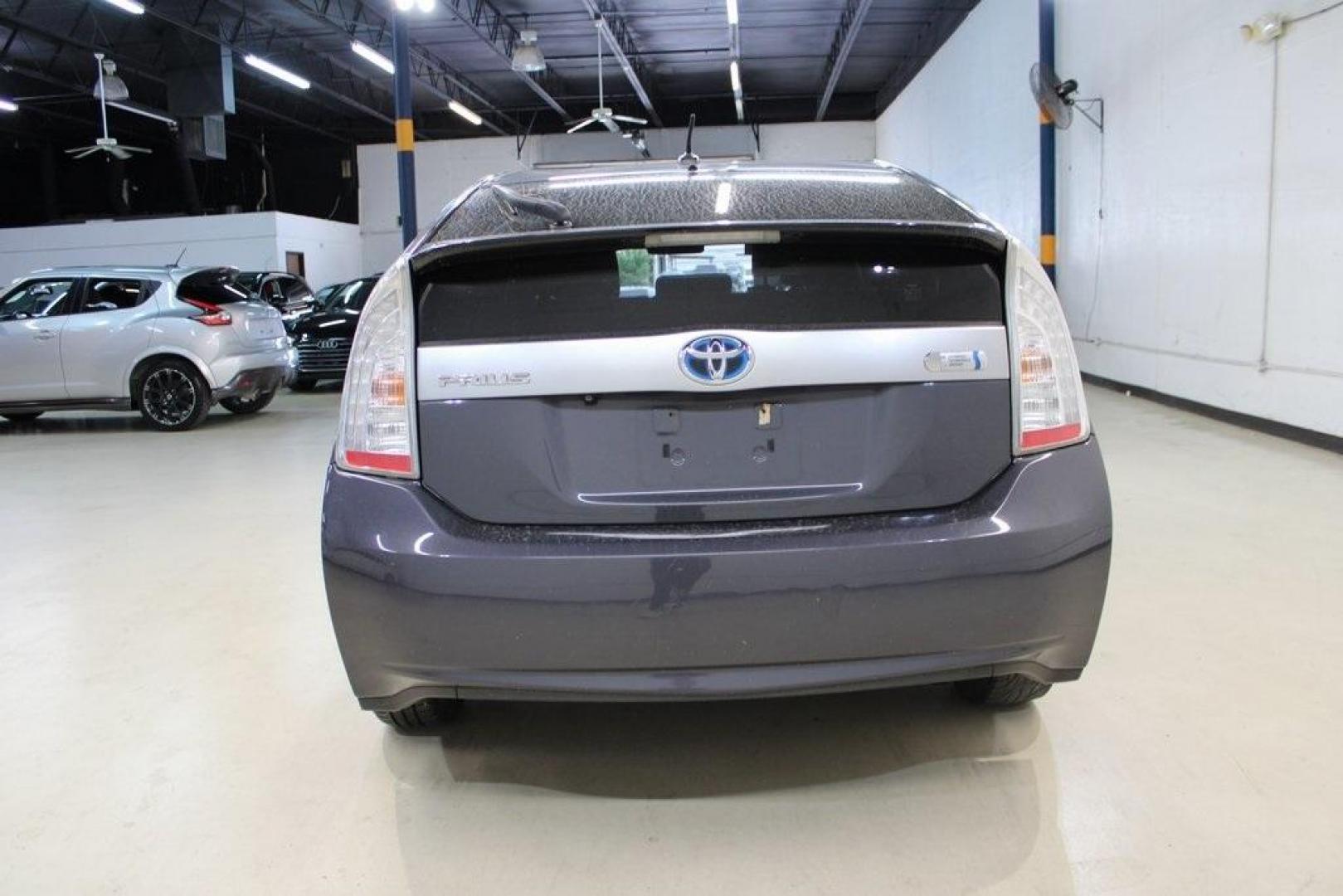 2014 Winter Gray Metallic Toyota Prius Plug-in (JTDKN3DP7E3) with an 1.8L 4-Cylinder DOHC 16V VVT-i engine, CVT transmission, located at 15300 Midway Rd., Addison, TX, 75001, (972) 702-0011, 32.958321, -96.838074 - Photo#8