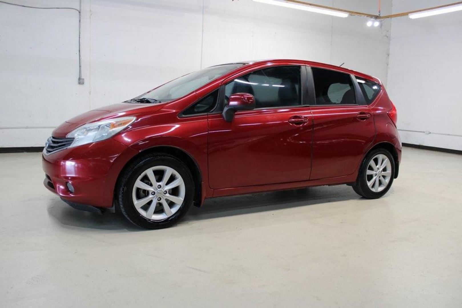 2014 Red Brick Metallic /Wheat Nissan Versa Note SV (3N1CE2CP7EL) with an 1.6L 4-Cylinder DOHC 16V engine, CVT transmission, located at 15300 Midway Rd., Addison, TX, 75001, (972) 702-0011, 32.958321, -96.838074 - Photo#3