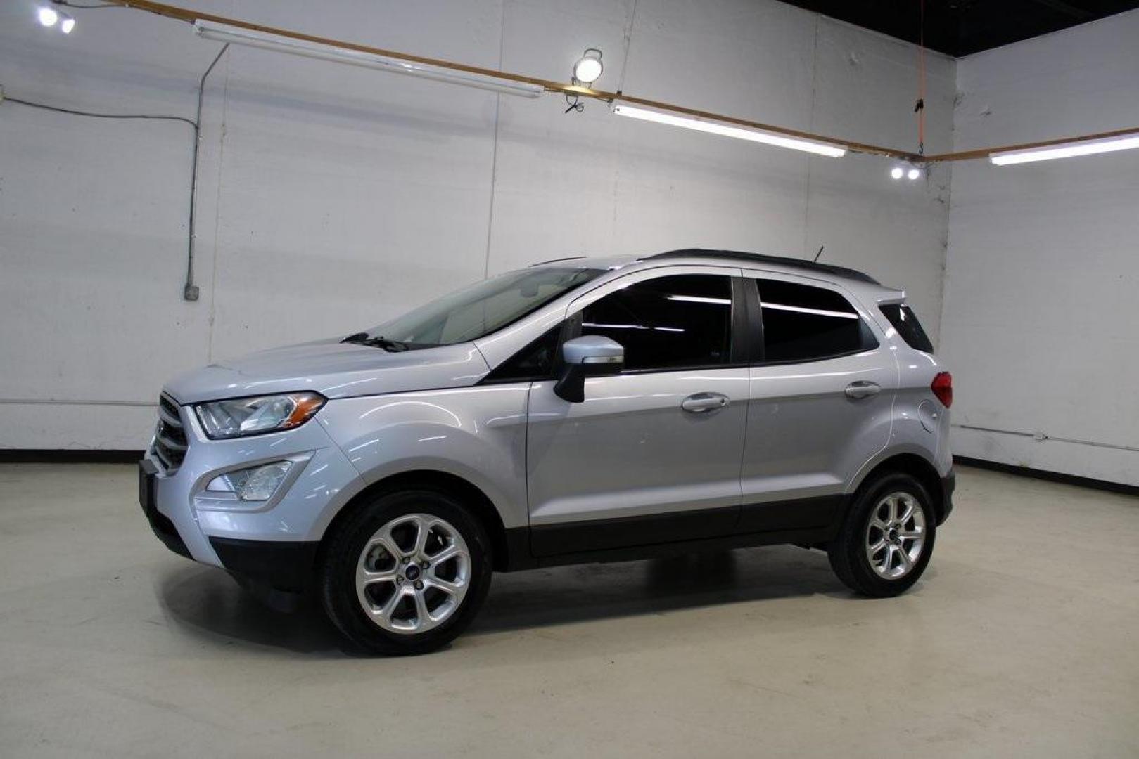 2019 Moondust /Ebony Black Ford EcoSport SE (MAJ3S2GEXKC) with an EcoBoost 1.0L I3 GTDi DOHC Turbocharged VCT engine, Automatic transmission, located at 15300 Midway Rd., Addison, TX, 75001, (972) 702-0011, 32.958321, -96.838074 - Photo#4