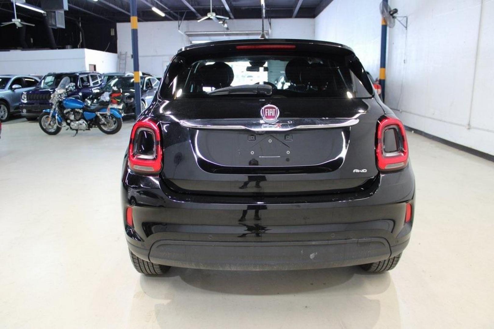 2020 Nero Cinema (Black Clearcoat) /Black Fiat 500X Pop (ZFBNFYA19LP) with an 1.3L I4 engine, Automatic transmission, located at 15300 Midway Rd., Addison, TX, 75001, (972) 702-0011, 32.958321, -96.838074 - HOME OF THE NO HAGGLE PRICE - WHOLESALE PRICES TO THE PUBLIC!! 500X Pop, 4D Sport Utility, 1.3L I4, 9-Speed 948TE Automatic, AWD, Nero Cinema (Black Clearcoat), Black Cloth.<br><br>Nero Cinema (Black Clearcoat) 2020 Fiat 500X Pop<br><br>24/30 City/Highway MPG<br><br><br>At Midway Auto Group, we stri - Photo#7