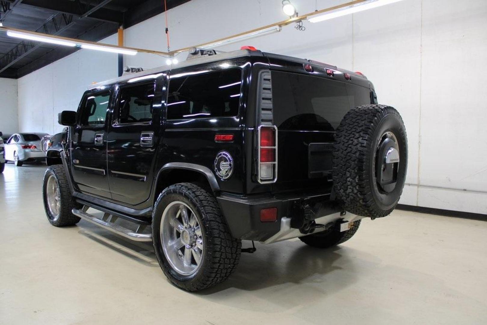 2008 Black /Ebony Hummer H2 Base (5GRGN238X8H) with an Vortec 6.2L V8 SFI engine, Automatic transmission, located at 15300 Midway Rd., Addison, TX, 75001, (972) 702-0011, 32.958321, -96.838074 - HOME OF THE NO HAGGLE PRICE - WHOLESALE PRICES TO THE PUBLIC!! 4D Sport Utility, Vortec 6.2L V8 SFI, 6-Speed Automatic HD Electronic with Overdrive, 4WD, Black, Ebony Leather.<br><br>Black 2008 Hummer H2<br><br>Recent Arrival!<br><br><br>At Midway Auto Group, we strive to provide you with the best q - Photo#3