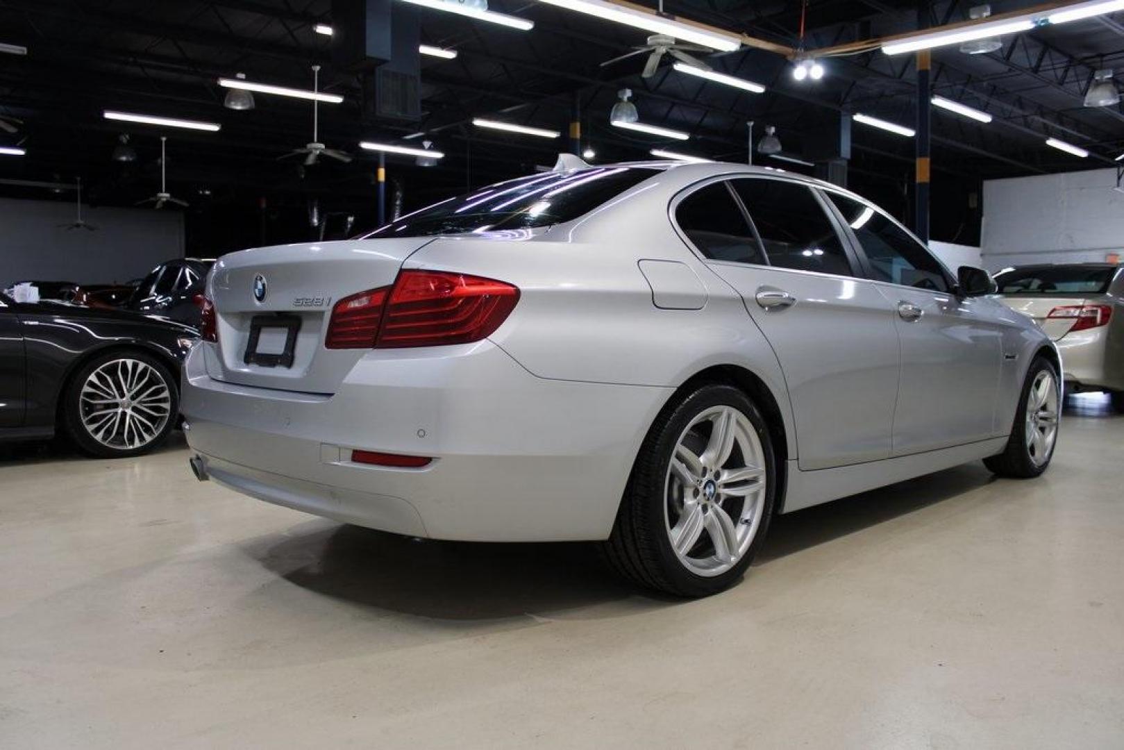 2014 Glacier Silver Metallic /Black BMW 5 Series 528i (WBA5A5C55ED) with an 2.0L I4 engine, Automatic transmission, located at 15300 Midway Rd., Addison, TX, 75001, (972) 702-0011, 32.958321, -96.838074 - HOME OF THE NO HAGGLE PRICE - WHOLESALE PRICES TO THE PUBLIC!! 528i, 4D Sedan, 2.0L I4, 8-Speed Automatic, RWD, Glacier Silver Metallic, Black Leather.<br><br>Glacier Silver Metallic 2014 BMW 5 Series 528i<br><br>23/34 City/Highway MPG<br><br><br>At Midway Auto Group, we strive to provide you with t - Photo#2