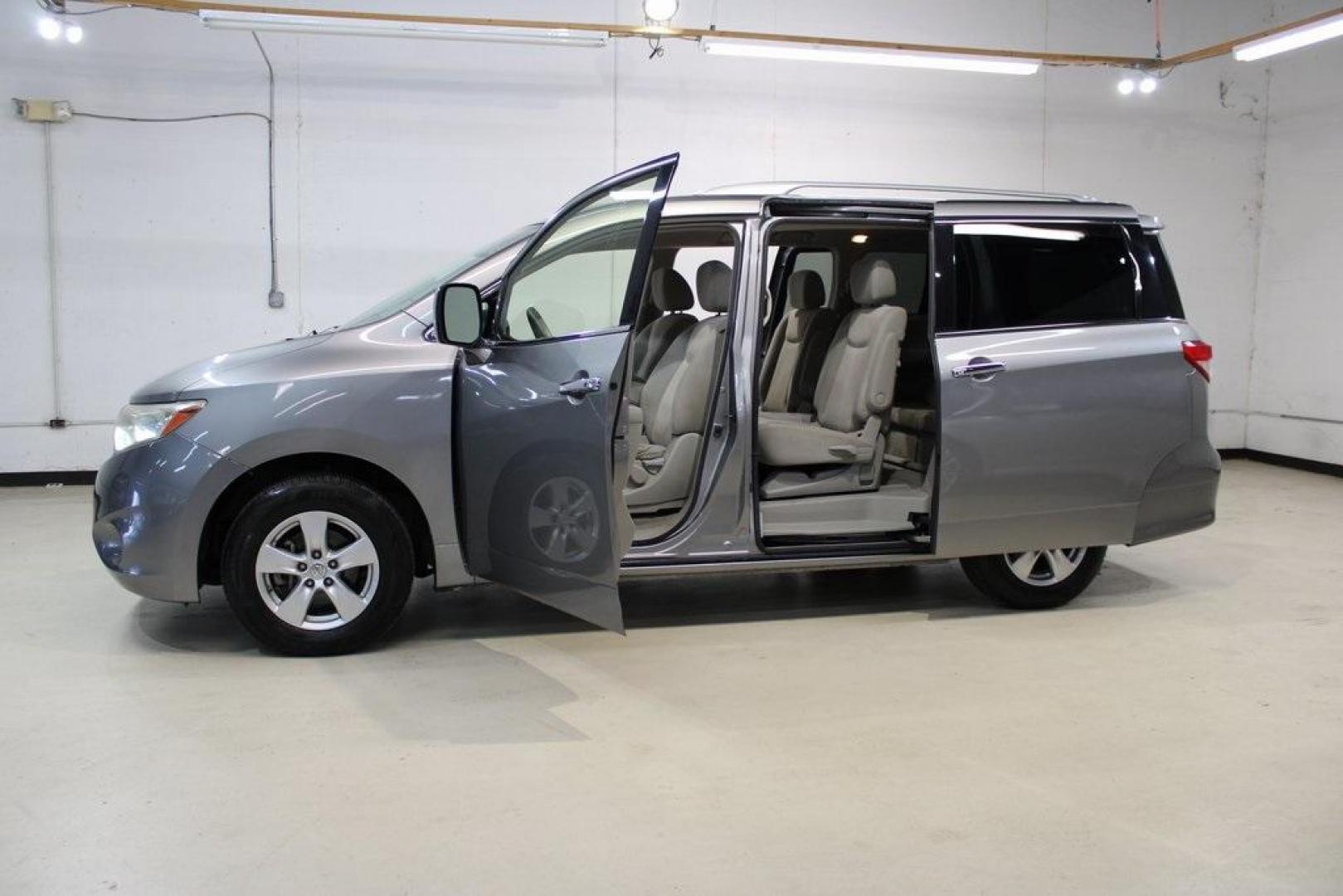 2012 Platinum Graphite Metallic /Gray Nissan Quest 3.5 SV (JN8AE2KP0C9) with an 3.5L V6 DOHC 24V engine, CVT transmission, located at 15300 Midway Rd., Addison, TX, 75001, (972) 702-0011, 32.958321, -96.838074 - Photo#18