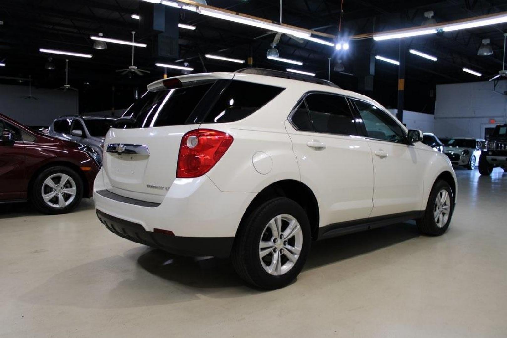 2014 White Diamond Tricoat /Jet Black Chevrolet Equinox LT (1GNALBEK5EZ) with an 2.4L 4-Cylinder SIDI DOHC engine, Automatic transmission, located at 15300 Midway Rd., Addison, TX, 75001, (972) 702-0011, 32.958321, -96.838074 - Photo#2