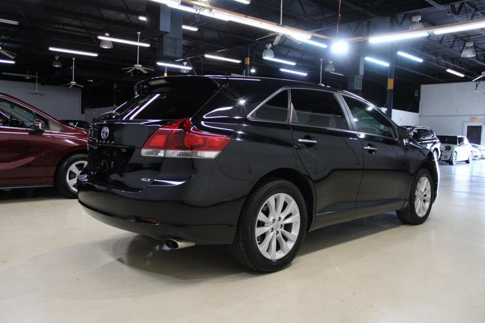 2013 Attitude Black Toyota Venza XLE (4T3ZA3BB6DU) with an 2.7L I4 SMPI DOHC engine, Automatic transmission, located at 15300 Midway Rd., Addison, TX, 75001, (972) 702-0011, 32.958321, -96.838074 - Photo#2