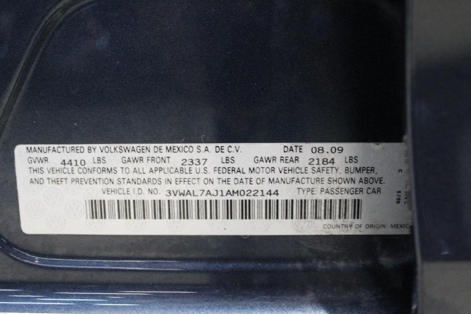 2010 Blue Volkswagen Jetta TDI (3VWAL7AJ1AM) with an 2.0L TDI Turbocharged engine, located at 15300 Midway Rd., Addison, TX, 75001, (972) 702-0011, 32.958321, -96.838074 - Photo#27