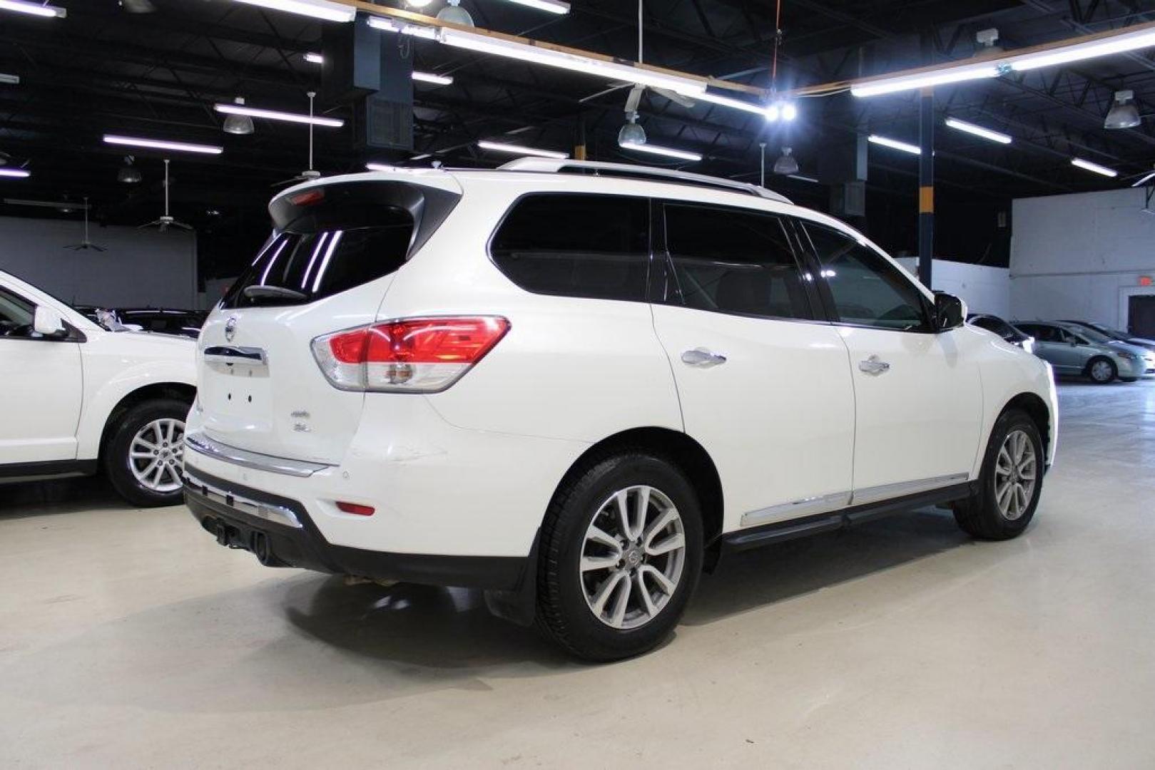 2015 Pearl White /Almond Nissan Pathfinder SL (5N1AR2MM2FC) with an 3.5L V6 engine, CVT transmission, located at 15300 Midway Rd., Addison, TX, 75001, (972) 702-0011, 32.958321, -96.838074 - HOME OF THE NO HAGGLE PRICE - WHOLESALE PRICES TO THE PUBLIC!! Pathfinder SL, 4D Sport Utility, 3.5L V6, CVT with Xtronic, 4WD, Pearl White, Almond Leather. Odometer is 15105 miles below market average!<br><br>Pearl White 2015 Nissan Pathfinder SL<br><br>Recent Arrival! 19/26 City/Highway MPG<br><br - Photo#2