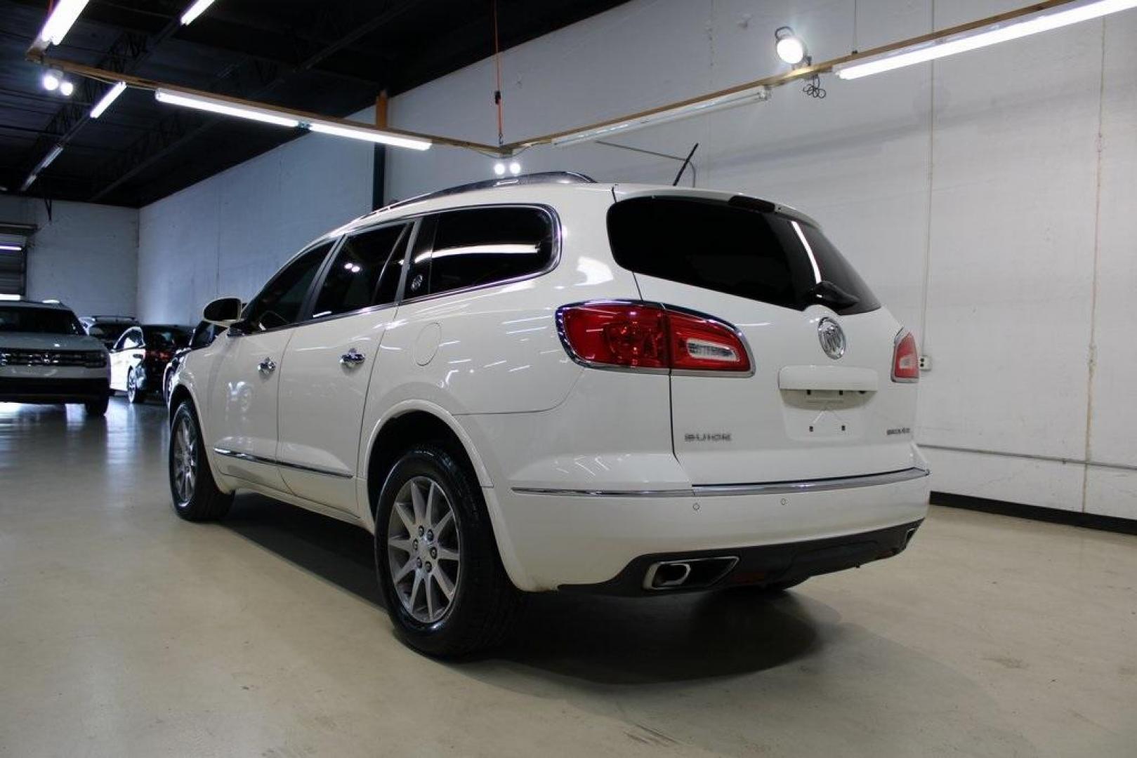 2015 White Opal /Light Titanium Buick Enclave Leather Group (5GAKRBKD4FJ) with an 3.6L V6 SIDI VVT engine, Automatic transmission, located at 15300 Midway Rd., Addison, TX, 75001, (972) 702-0011, 32.958321, -96.838074 - Photo#3