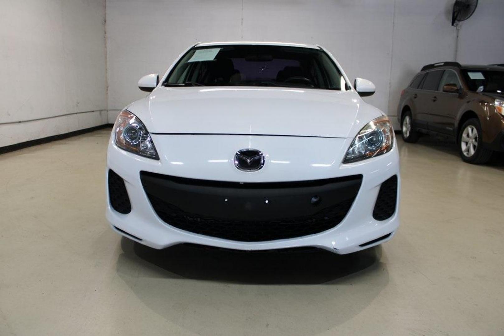 2013 Crystal White Pearl Mica /Black Mazda Mazda3 i Sport (JM1BL1U78D1) with an 2.0L 4-Cylinder engine, Automatic transmission, located at 15300 Midway Rd., Addison, TX, 75001, (972) 702-0011, 32.958321, -96.838074 - Photo#5