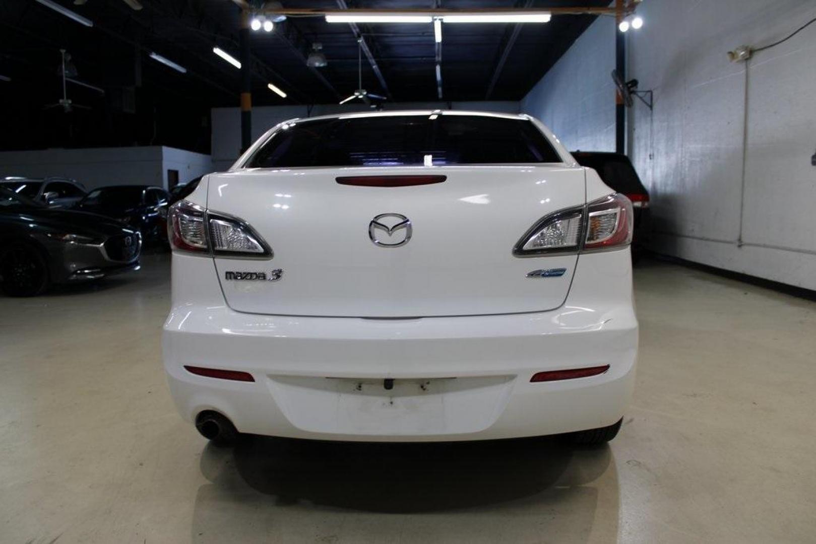 2013 Crystal White Pearl Mica /Black Mazda Mazda3 i Sport (JM1BL1U78D1) with an 2.0L 4-Cylinder engine, Automatic transmission, located at 15300 Midway Rd., Addison, TX, 75001, (972) 702-0011, 32.958321, -96.838074 - Photo#7