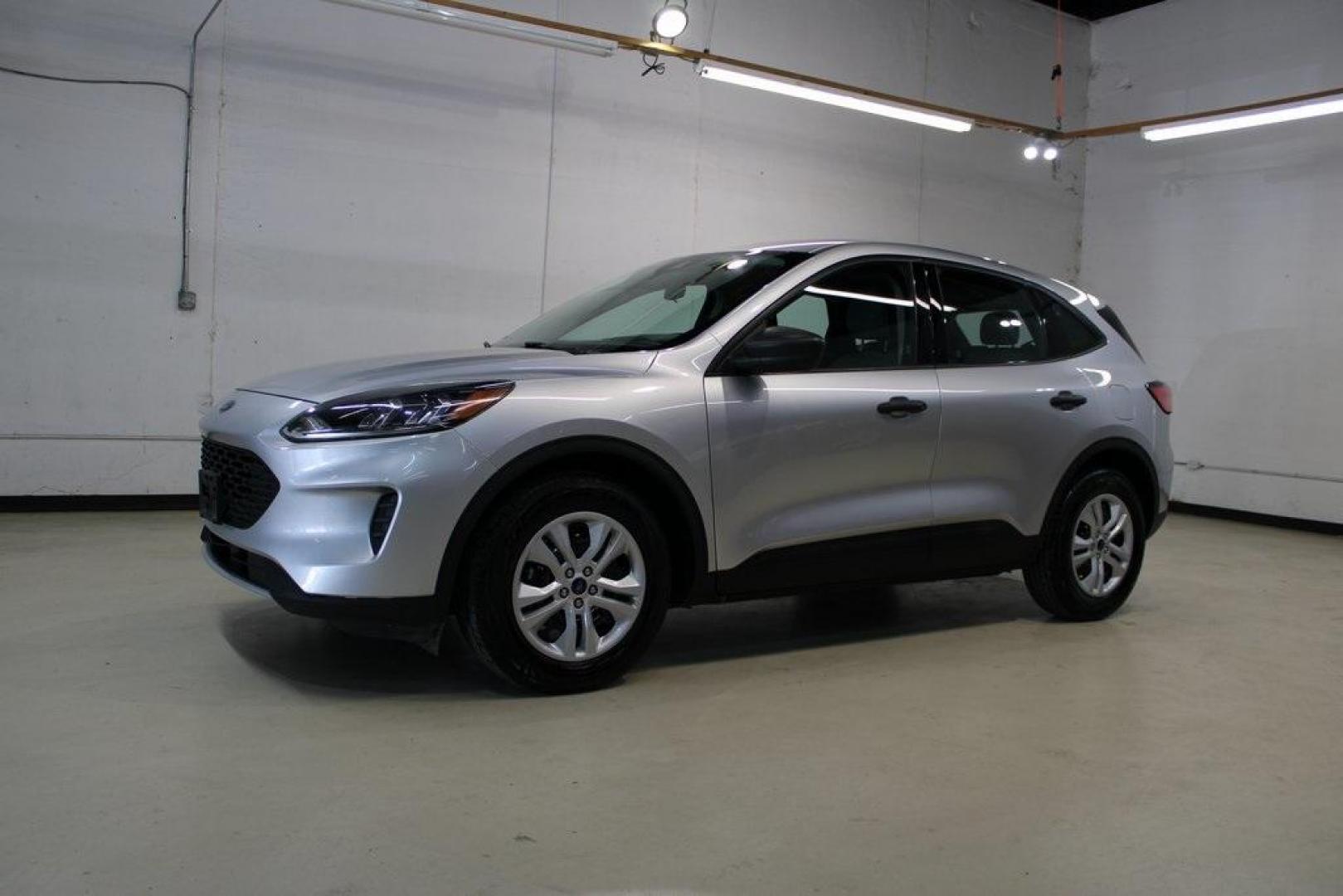 2020 Ingot Silver /Ebony Ford Escape S (1FMCU0F69LU) with an 1.5L EcoBoost engine, Automatic transmission, located at 15300 Midway Rd., Addison, TX, 75001, (972) 702-0011, 32.958321, -96.838074 - Photo#5