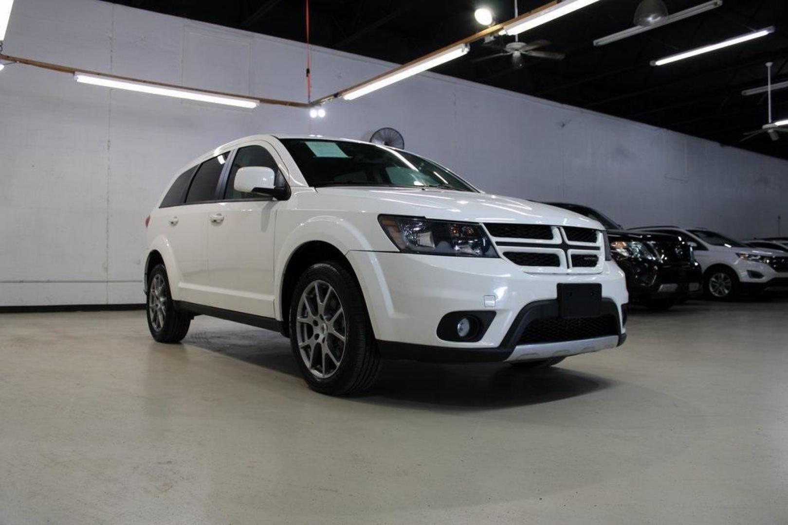 2019 Vice White /Red Dodge Journey GT (3C4PDDEG8KT) with an 3.6L V6 24V VVT engine, Automatic transmission, located at 15300 Midway Rd., Addison, TX, 75001, (972) 702-0011, 32.958321, -96.838074 - Photo#1