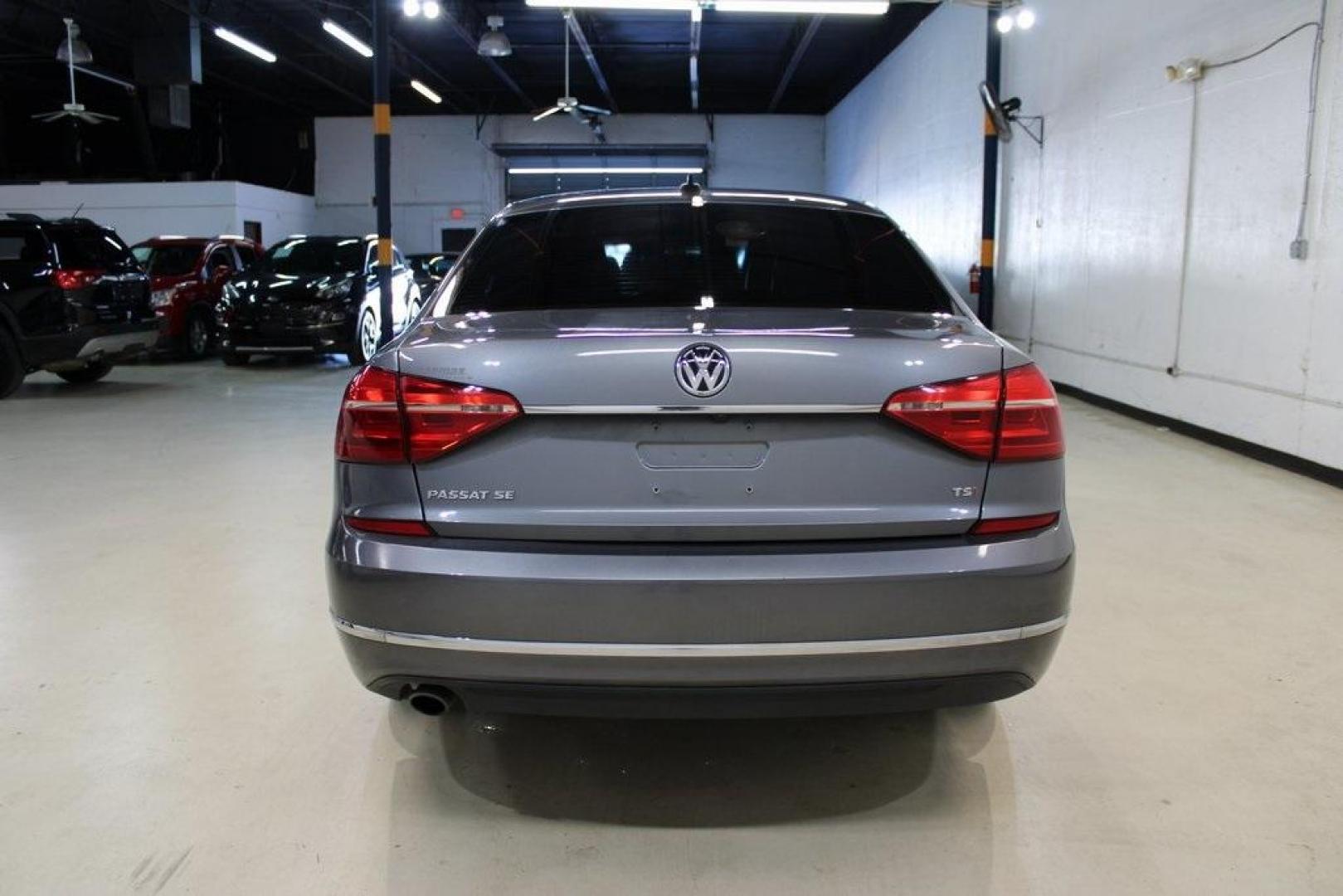 2016 Platinum Gray Metallic Volkswagen Passat 1.8T SE (1VWBT7A35GC) with an 1.8L TSI engine, Automatic transmission, located at 15300 Midway Rd., Addison, TX, 75001, (972) 702-0011, 32.958321, -96.838074 - Photo#7