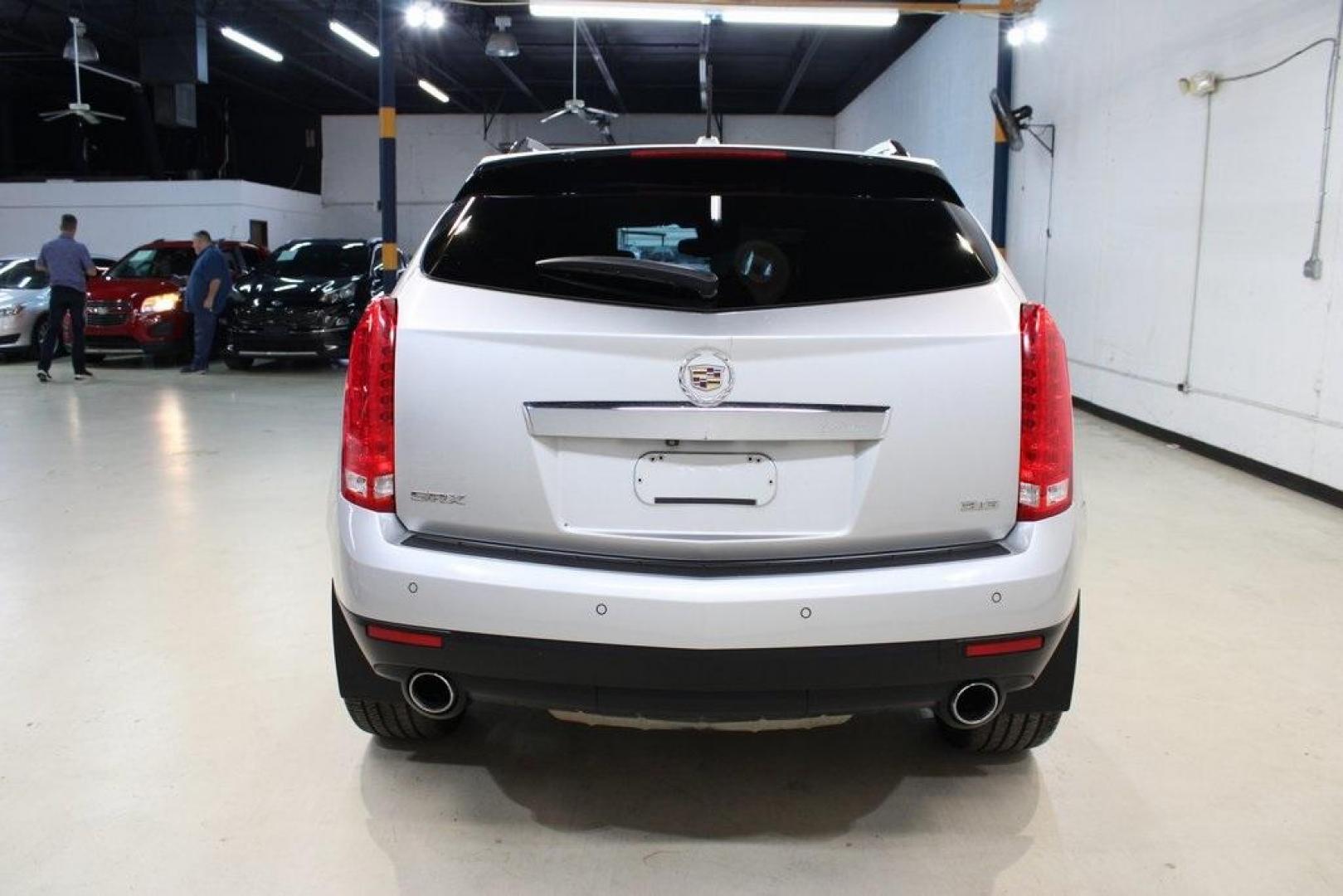 2016 Radiant Silver Metallic /Ebony W/Ebony Accents Cadillac SRX Luxury (3GYFNBE32GS) with an 3.6L V6 DGI DOHC VVT engine, Automatic transmission, located at 15300 Midway Rd., Addison, TX, 75001, (972) 702-0011, 32.958321, -96.838074 - Photo#6