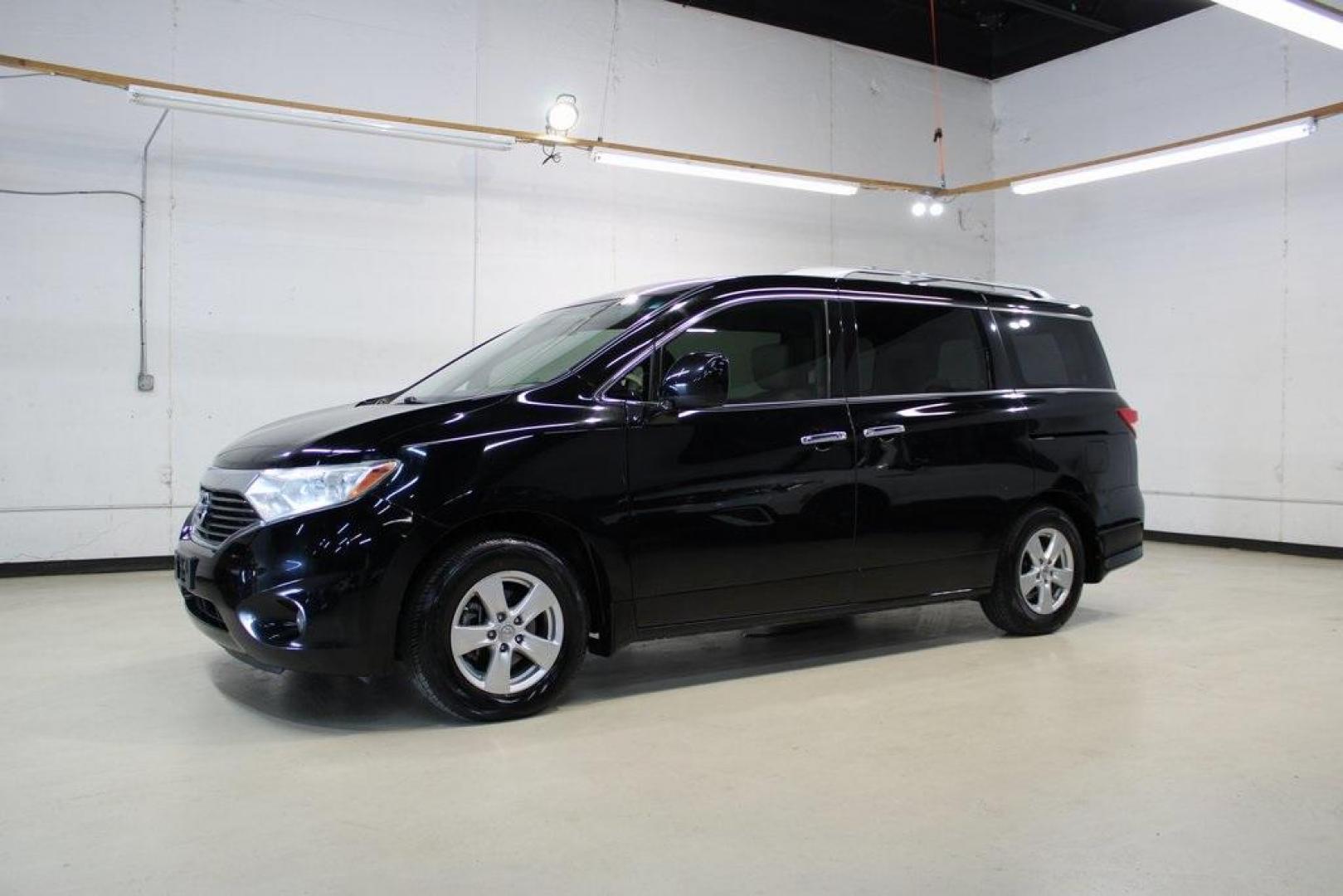 2014 Super Black /Beige Nissan Quest 3.5 SV (JN8AE2KP9E9) with an 3.5L V6 DOHC 24V engine, CVT transmission, located at 15300 Midway Rd., Addison, TX, 75001, (972) 702-0011, 32.958321, -96.838074 - Photo#4