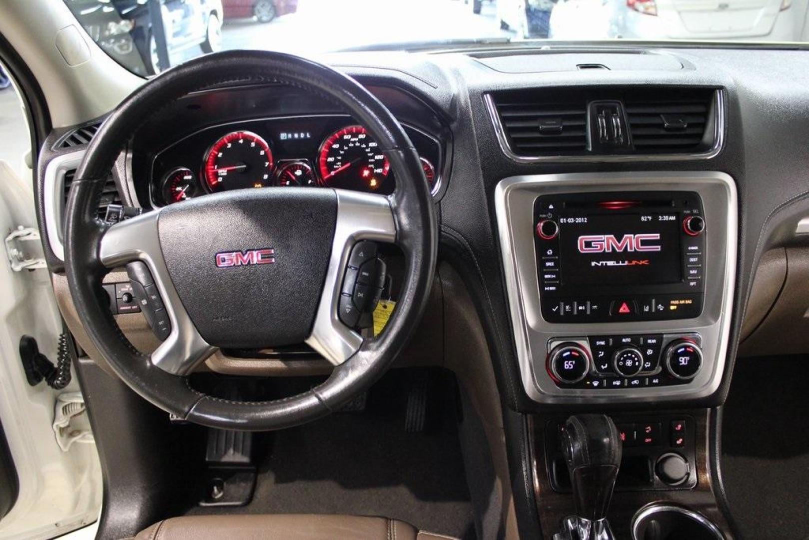 2014 White Diamond Tricoat /Dark Cashmere GMC Acadia SLT-1 (1GKKRRKD5EJ) with an 3.6L V6 SIDI engine, Automatic transmission, located at 15300 Midway Rd., Addison, TX, 75001, (972) 702-0011, 32.958321, -96.838074 - Photo#16