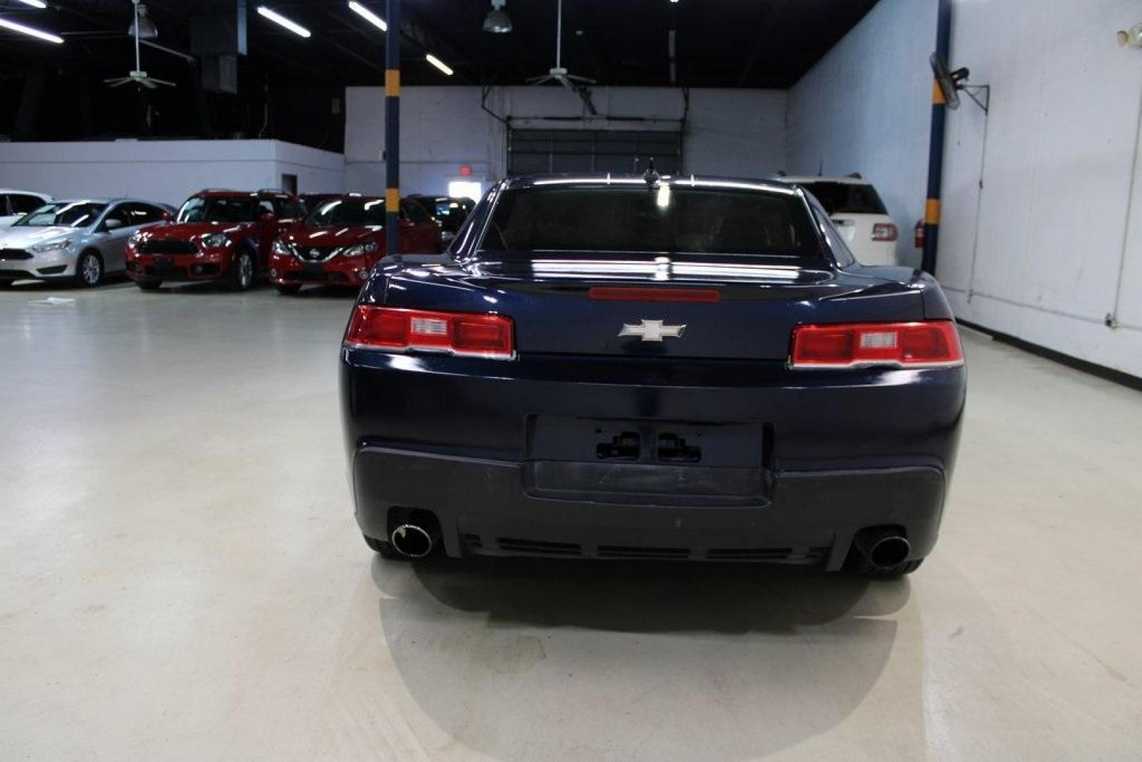 2015 Blue Velvet Metallic /Gray Chevrolet Camaro 1LS (2G1FA1E32F9) with an 3.6L V6 DGI DOHC VVT engine, Manual transmission, located at 15300 Midway Rd., Addison, TX, 75001, (972) 702-0011, 32.958321, -96.838074 - Photo#7