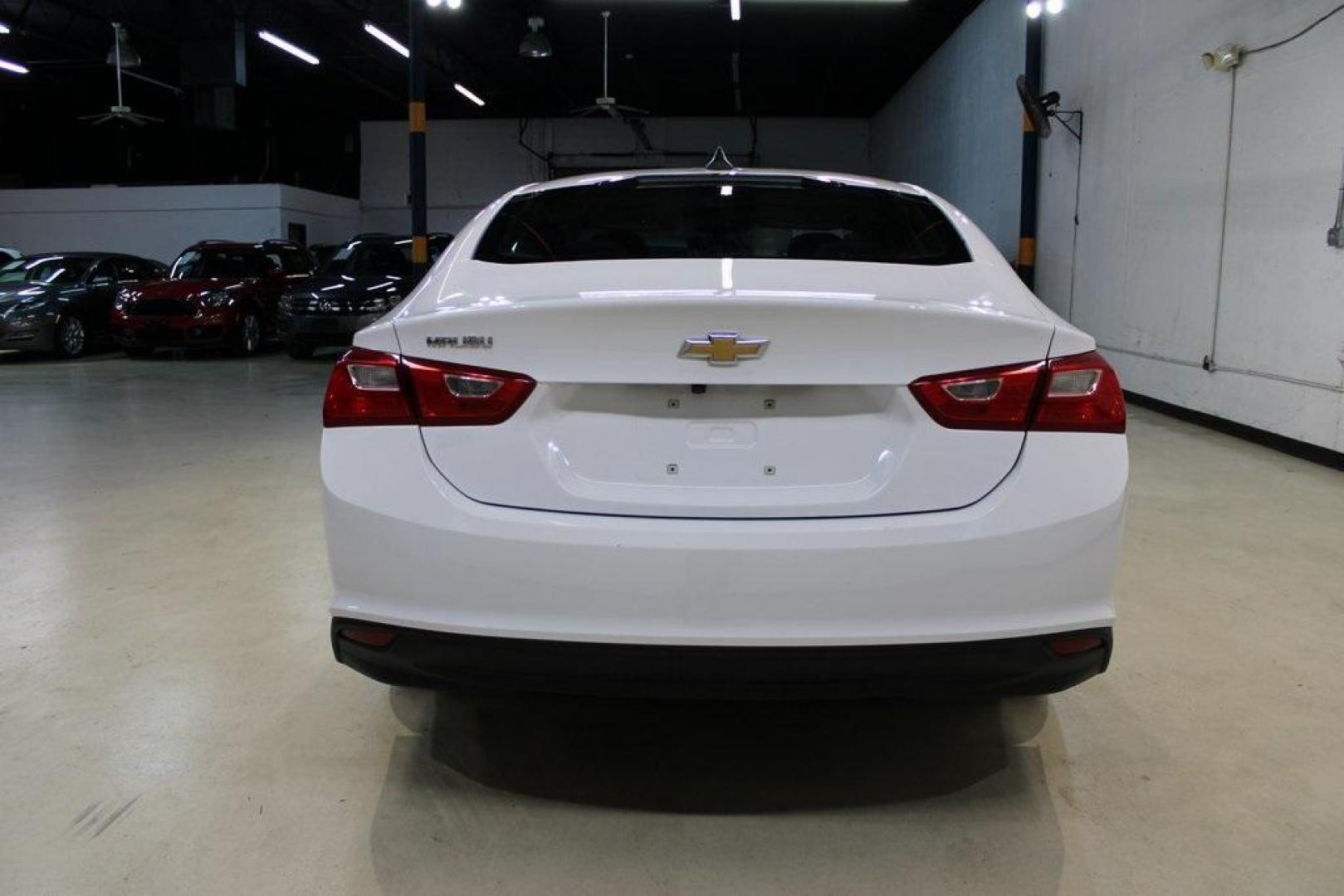 2021 Summit White /Jet Black Chevrolet Malibu LS (1G1ZB5ST5MF) with an 1.5L DOHC engine, CVT transmission, located at 15300 Midway Rd., Addison, TX, 75001, (972) 702-0011, 32.958321, -96.838074 - Photo#7