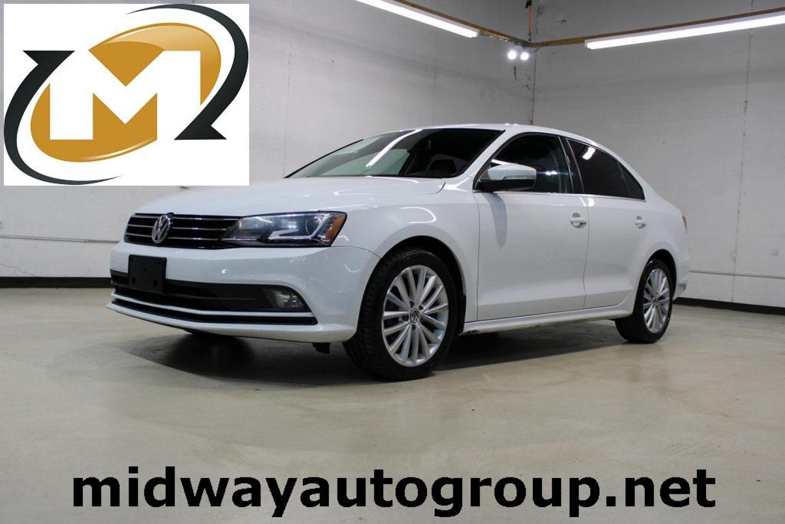 2016 Pure White /Titan Black Volkswagen Jetta 1.8T SEL (3VWL07AJXGM) with an 1.8L I4 Turbocharged engine, Automatic transmission, located at 15300 Midway Rd., Addison, TX, 75001, (972) 702-0011, 32.958321, -96.838074 - Photo#0