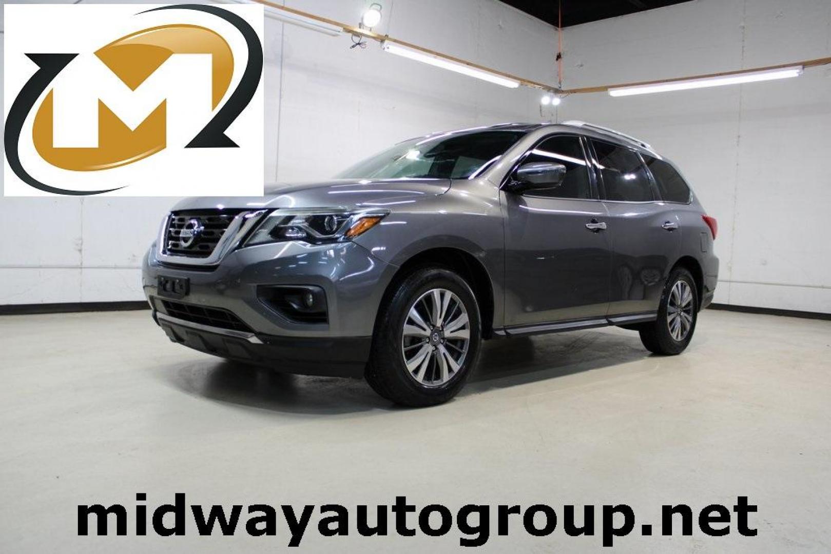 2017 Gun Metallic /Charcoal Nissan Pathfinder SV (5N1DR2MN4HC) with an V6 engine, CVT transmission, located at 15300 Midway Rd., Addison, TX, 75001, (972) 702-0011, 32.958321, -96.838074 - Photo#0