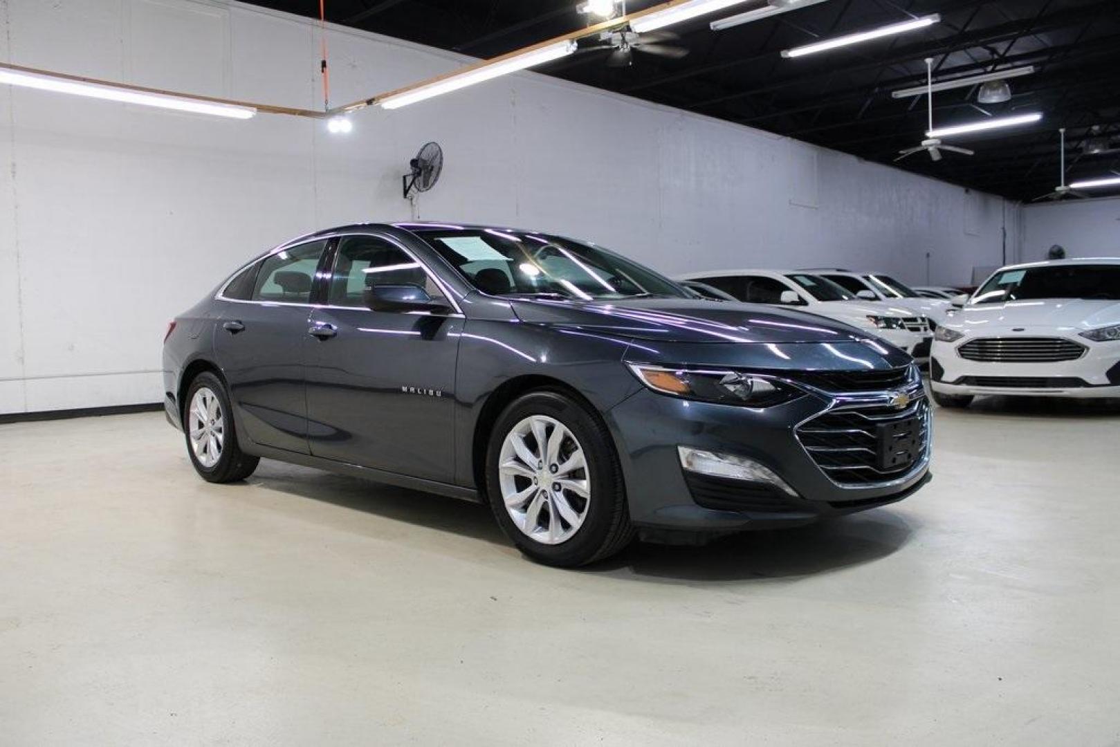 2021 Shadow Gray Metallic /Jet Black Chevrolet Malibu LT (1G1ZD5ST1MF) with an 1.5L DOHC engine, CVT transmission, located at 15300 Midway Rd., Addison, TX, 75001, (972) 702-0011, 32.958321, -96.838074 - Photo#6