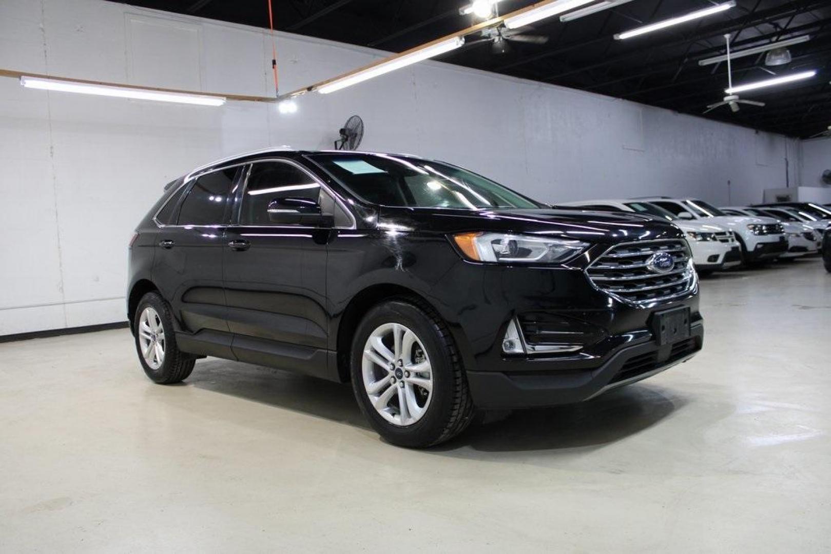 2020 Black /Ebony Ford Edge SEL (2FMPK3J9XLB) with an EcoBoost 2.0L I4 GTDi DOHC Turbocharged VCT engine, Automatic transmission, located at 15300 Midway Rd., Addison, TX, 75001, (972) 702-0011, 32.958321, -96.838074 - Photo#6