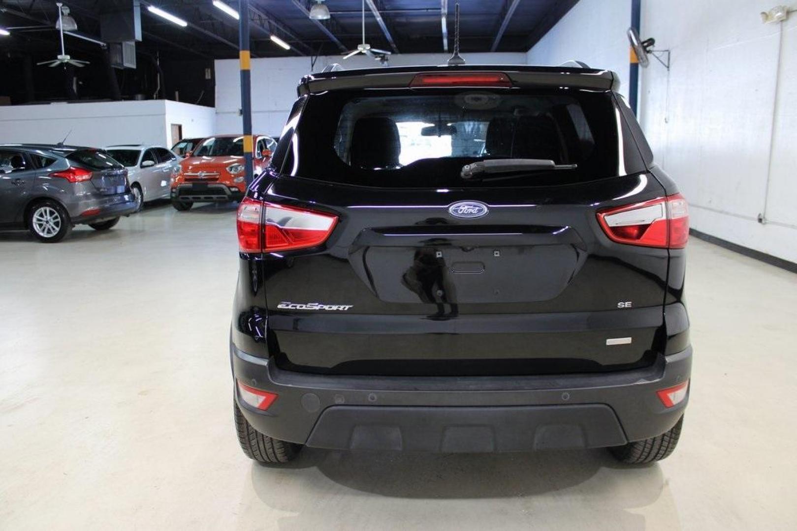 2018 Shadow Black /Ebony Black Ford EcoSport SE (MAJ3P1TE1JC) with an EcoBoost 1.0L I3 GTDi DOHC Turbocharged VCT engine, Automatic transmission, located at 15300 Midway Rd., Addison, TX, 75001, (972) 702-0011, 32.958321, -96.838074 - Photo#7