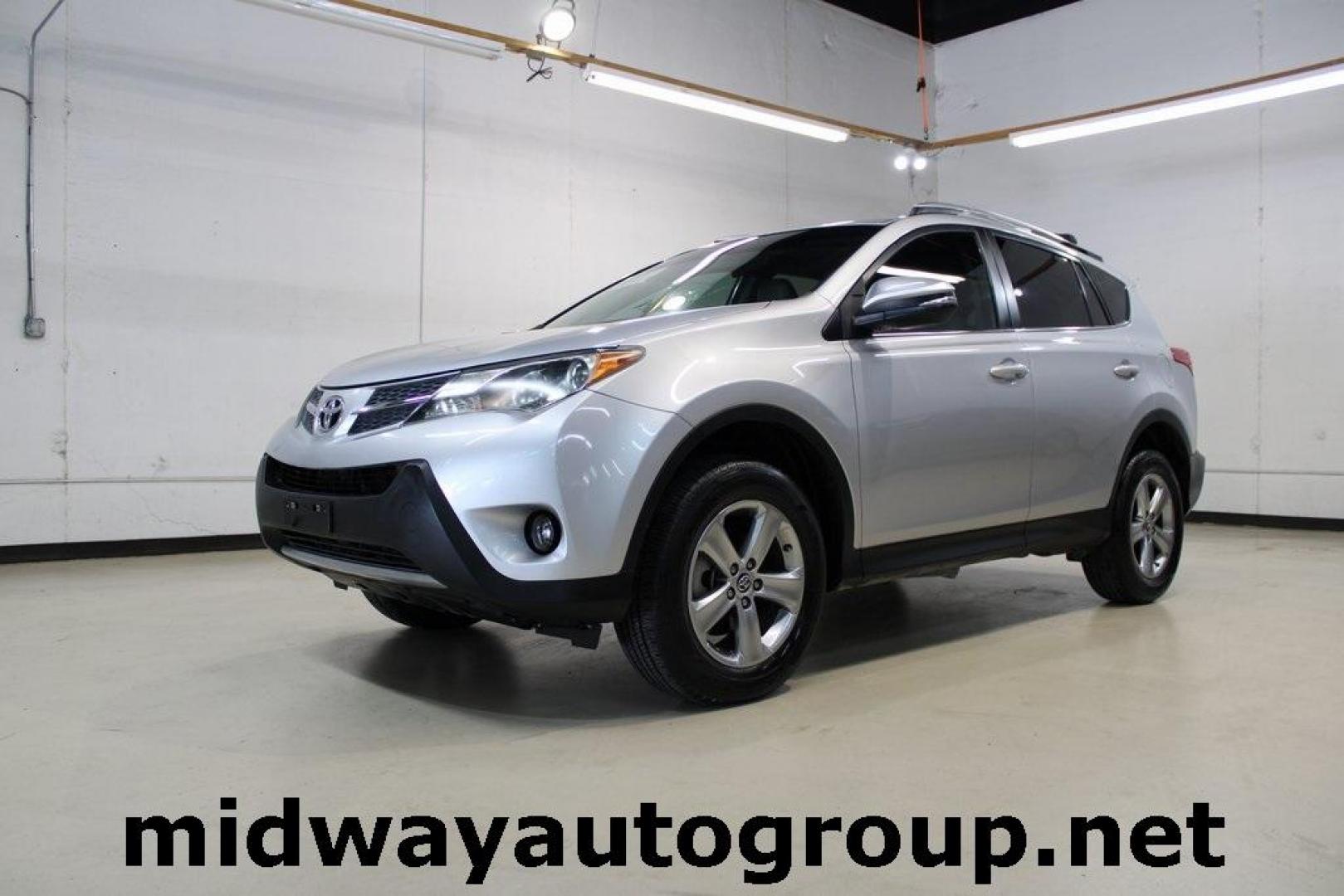 2015 Classic Silver Metallic /Terracotta Toyota RAV4 XLE (2T3WFREV7FW) with an 2.5L 4-Cylinder DOHC Dual VVT-i engine, Automatic transmission, located at 15300 Midway Rd., Addison, TX, 75001, (972) 702-0011, 32.958321, -96.838074 - HOME OF THE NO HAGGLE PRICE - WHOLESALE PRICES TO THE PUBLIC!! Backup Camera, RAV4 XLE, 4D Sport Utility, 2.5L 4-Cylinder DOHC Dual VVT-i, 6-Speed Automatic, FWD, Silver, Terracotta w/SofTex Seat Trim.<br><br>Silver 2015 Toyota RAV4 XLE<br><br>24/31 City/Highway MPG<br><br>Awards:<br> * 2015 IIHS T - Photo#0